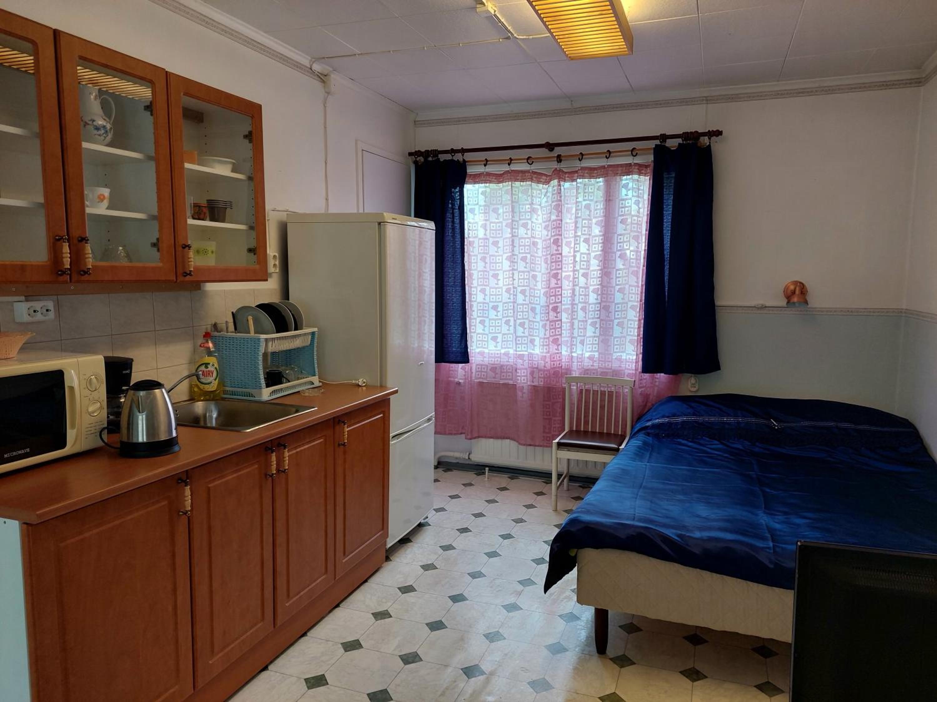 Photo 8