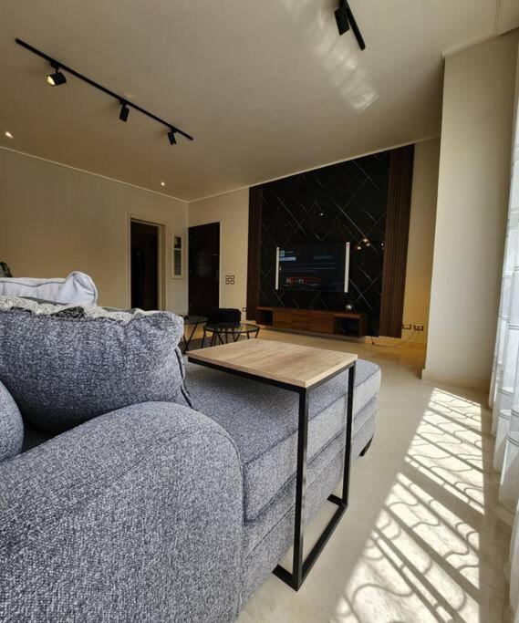 Stunning 2 Bed - Gated Compound