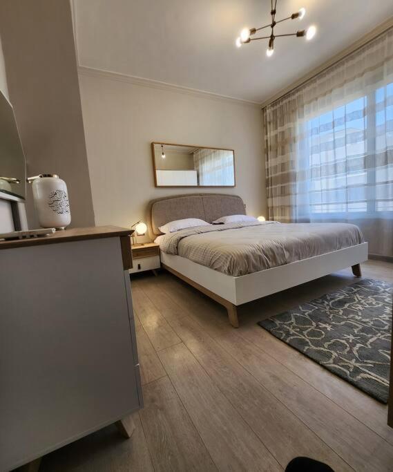 Stunning 2 Bed - Gated Compound