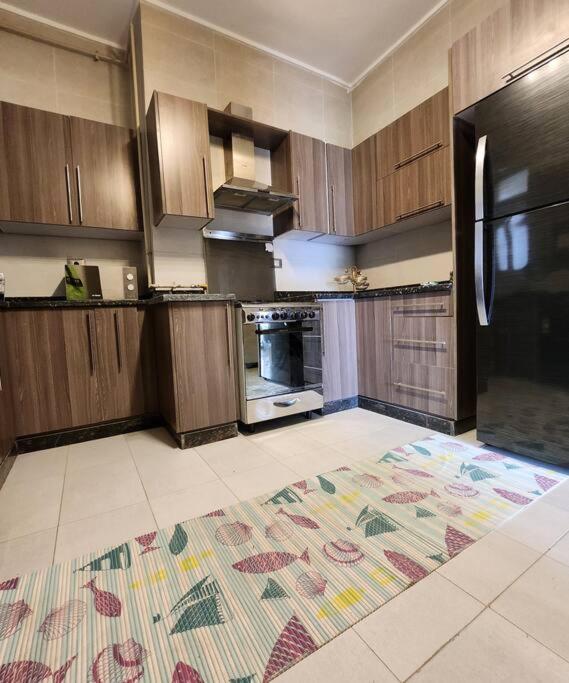 Stunning 2 Bed - Gated Compound
