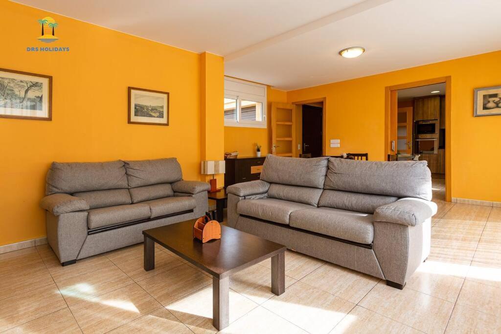 Villa Tambora- Costa Brava