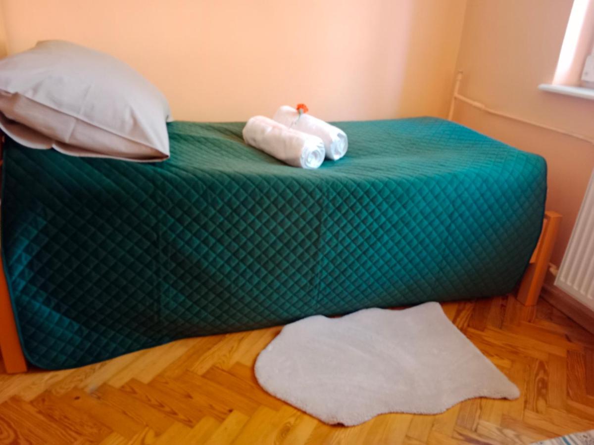 Photo 57