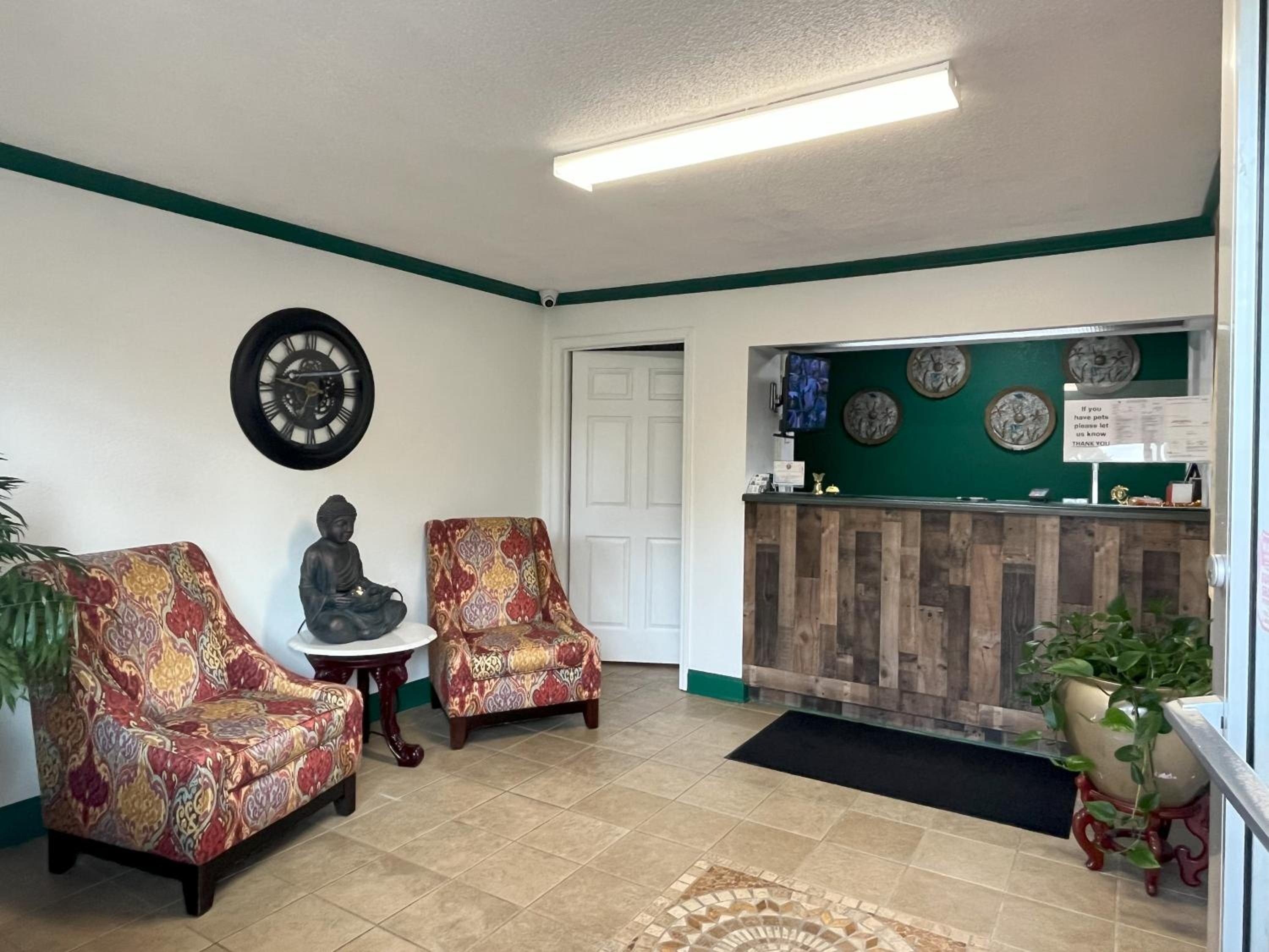 Pinetree Inn, Billede 45