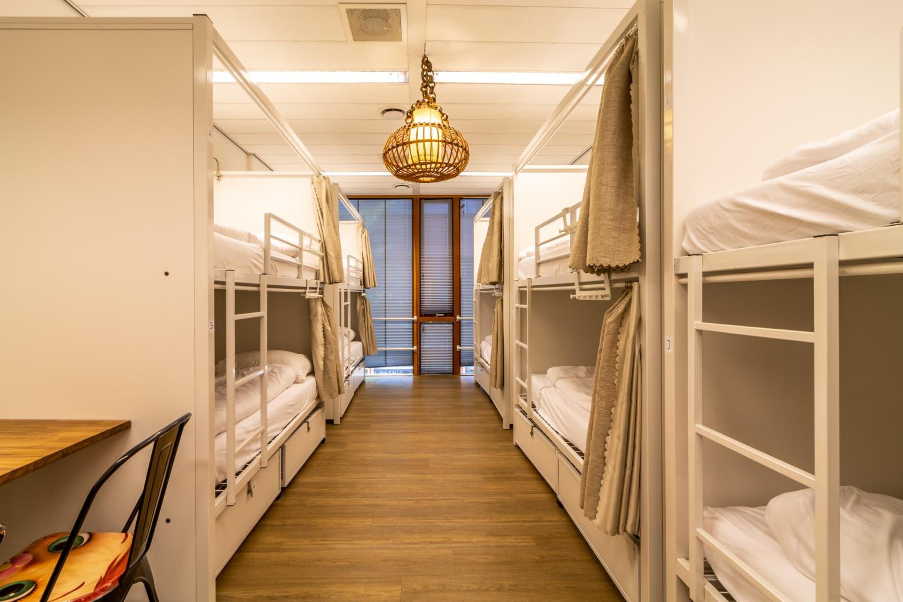 Hostelle - women only hostel Amsterdam