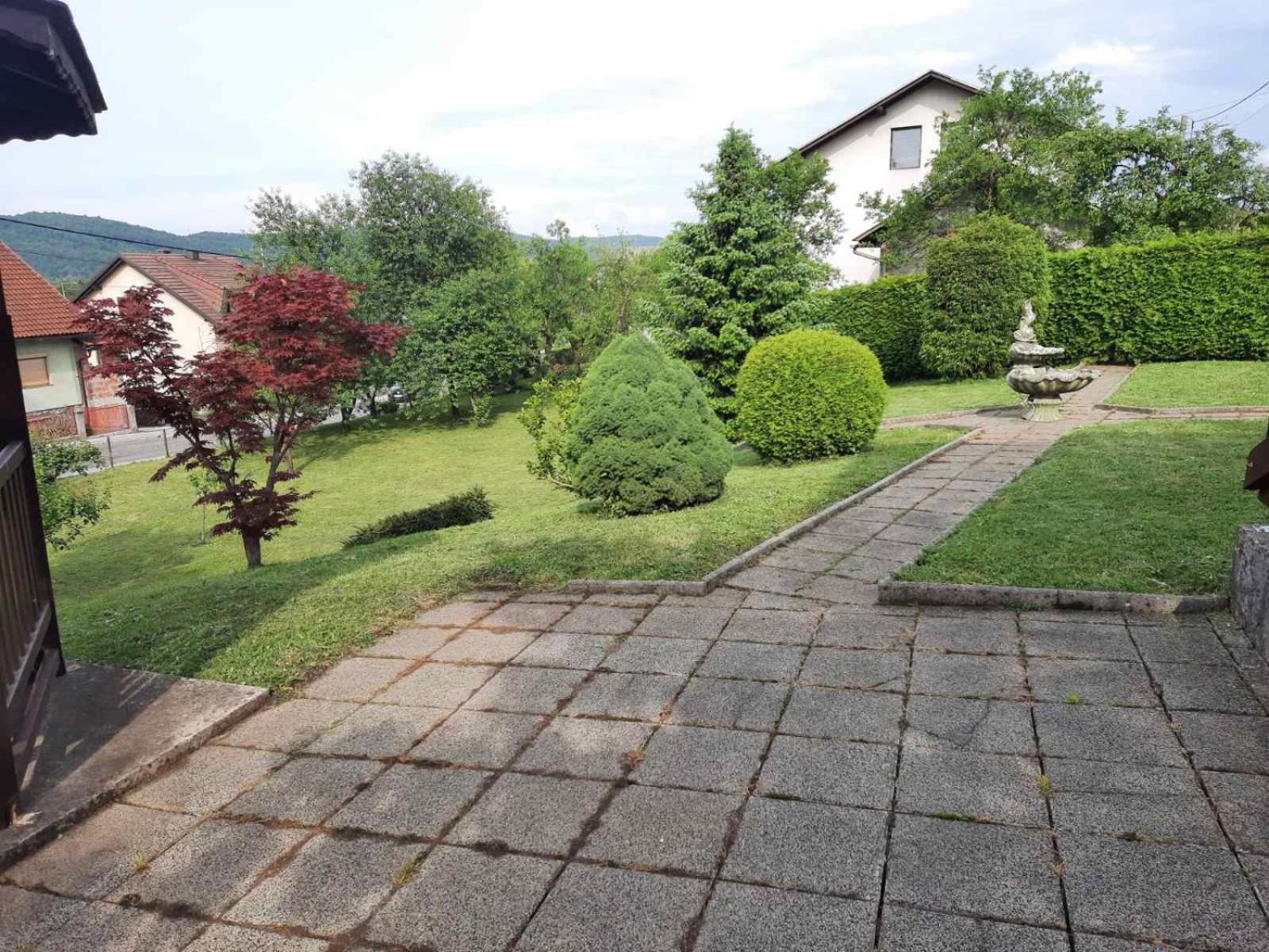 Studio apartman West