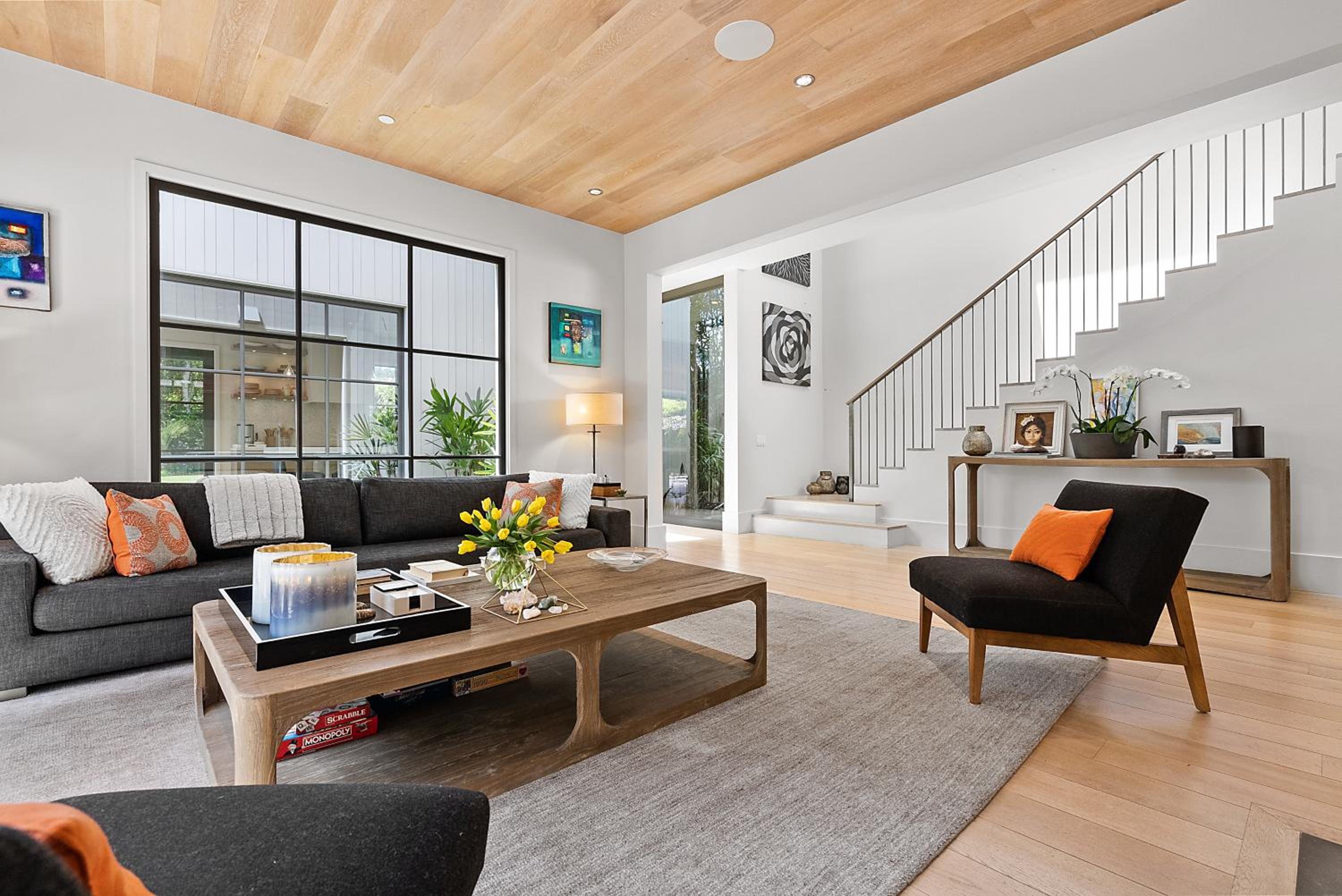 Modern Architectural Oasis in Menlo Park view 5