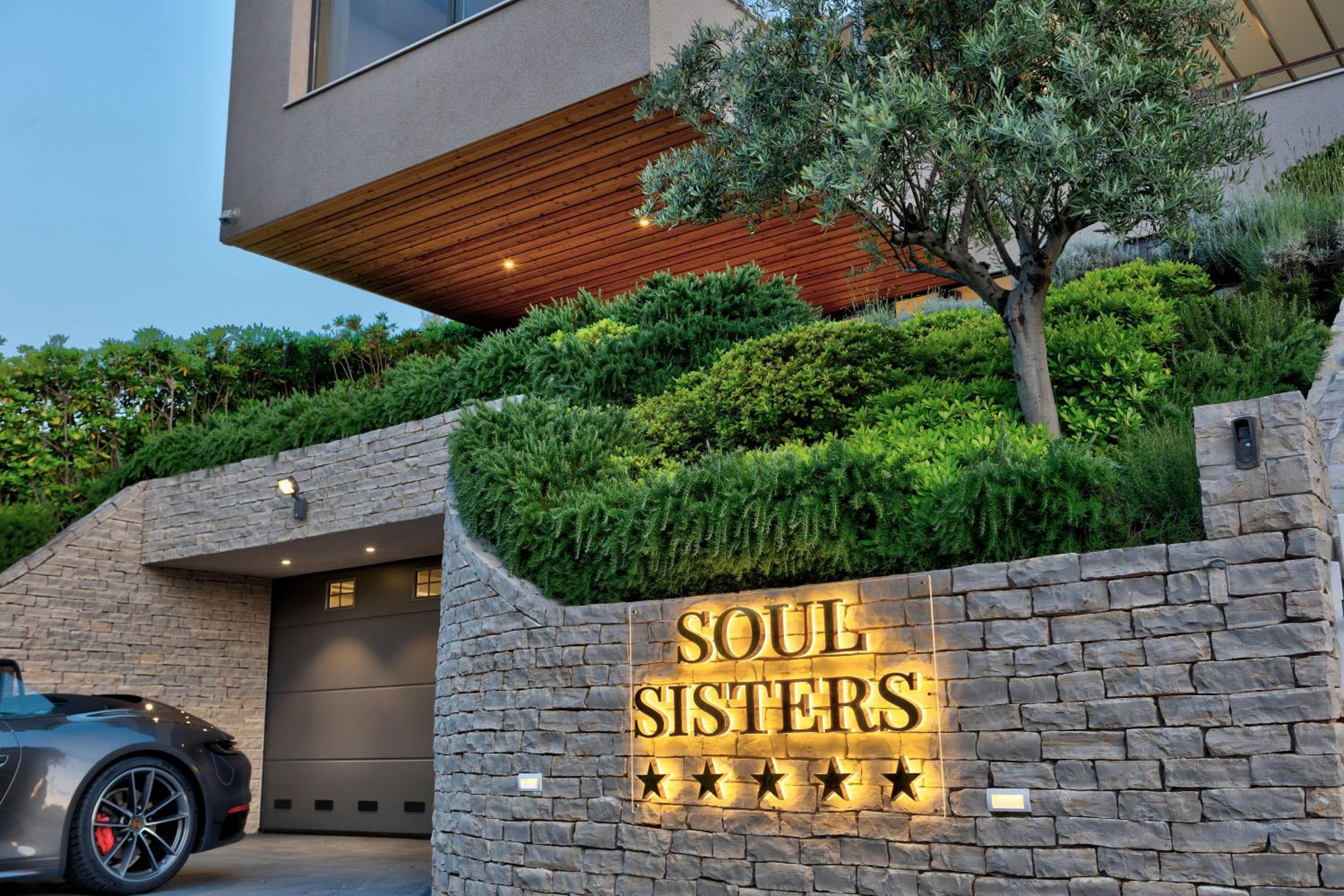 Villa Soul Sisters view 5