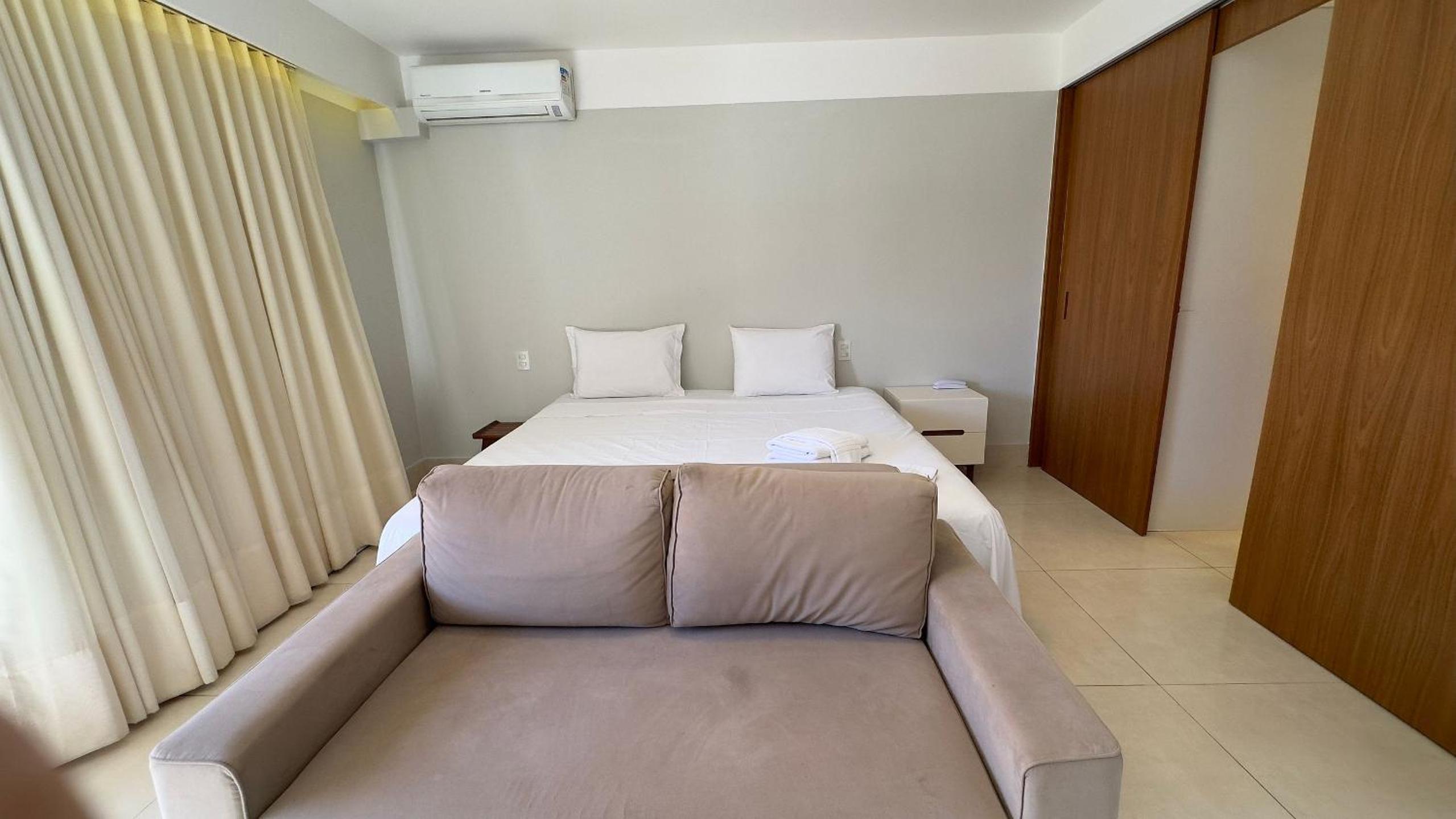 Complete flat in the center of Brasilia.