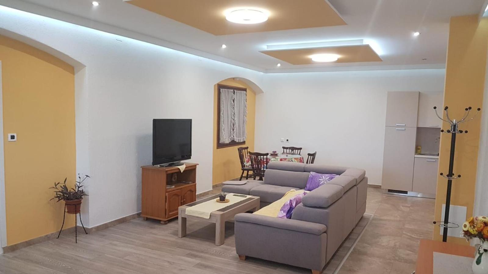 APARTMAN ROSEMARY