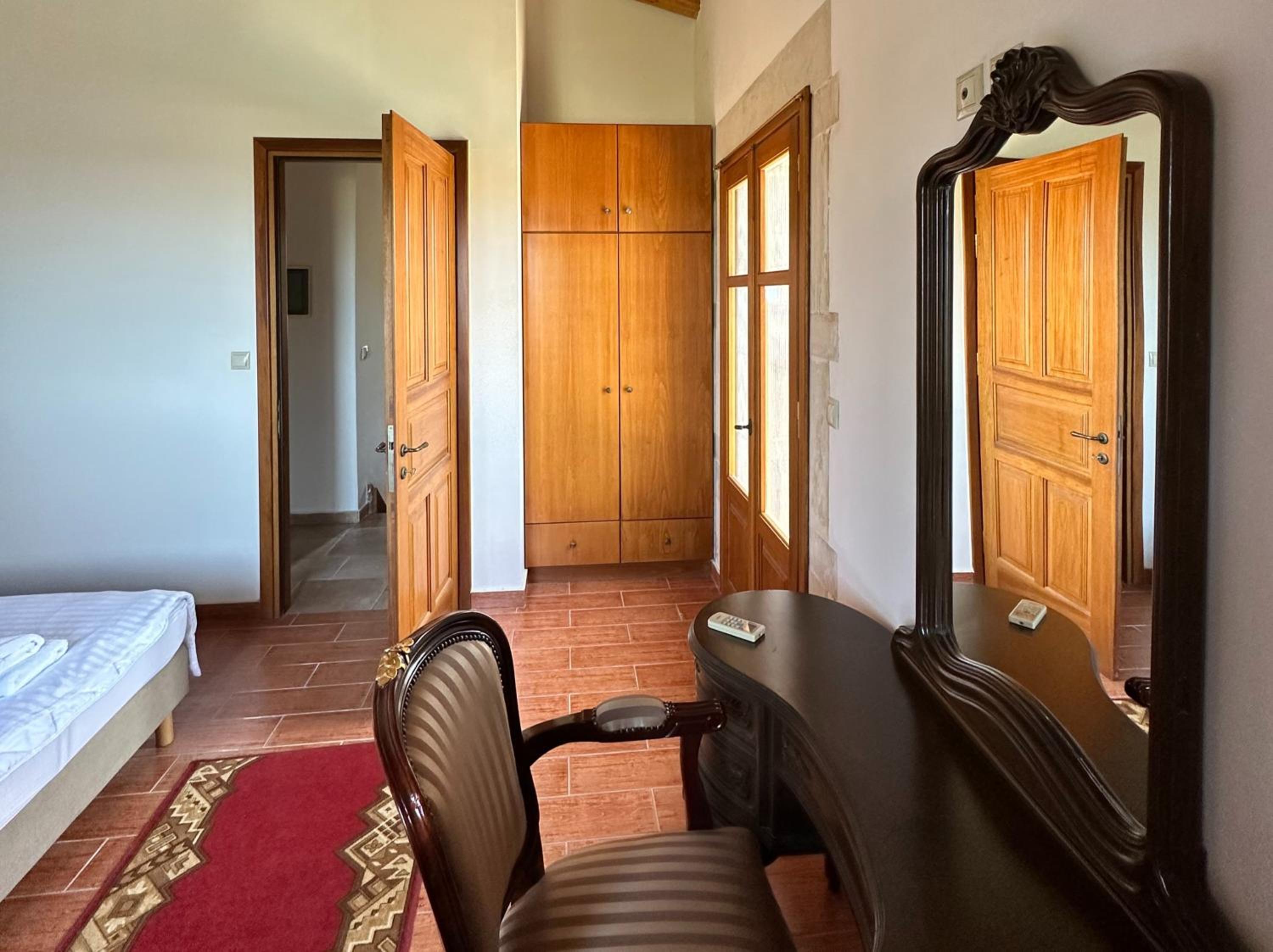 Ancient Eleftherna Villas