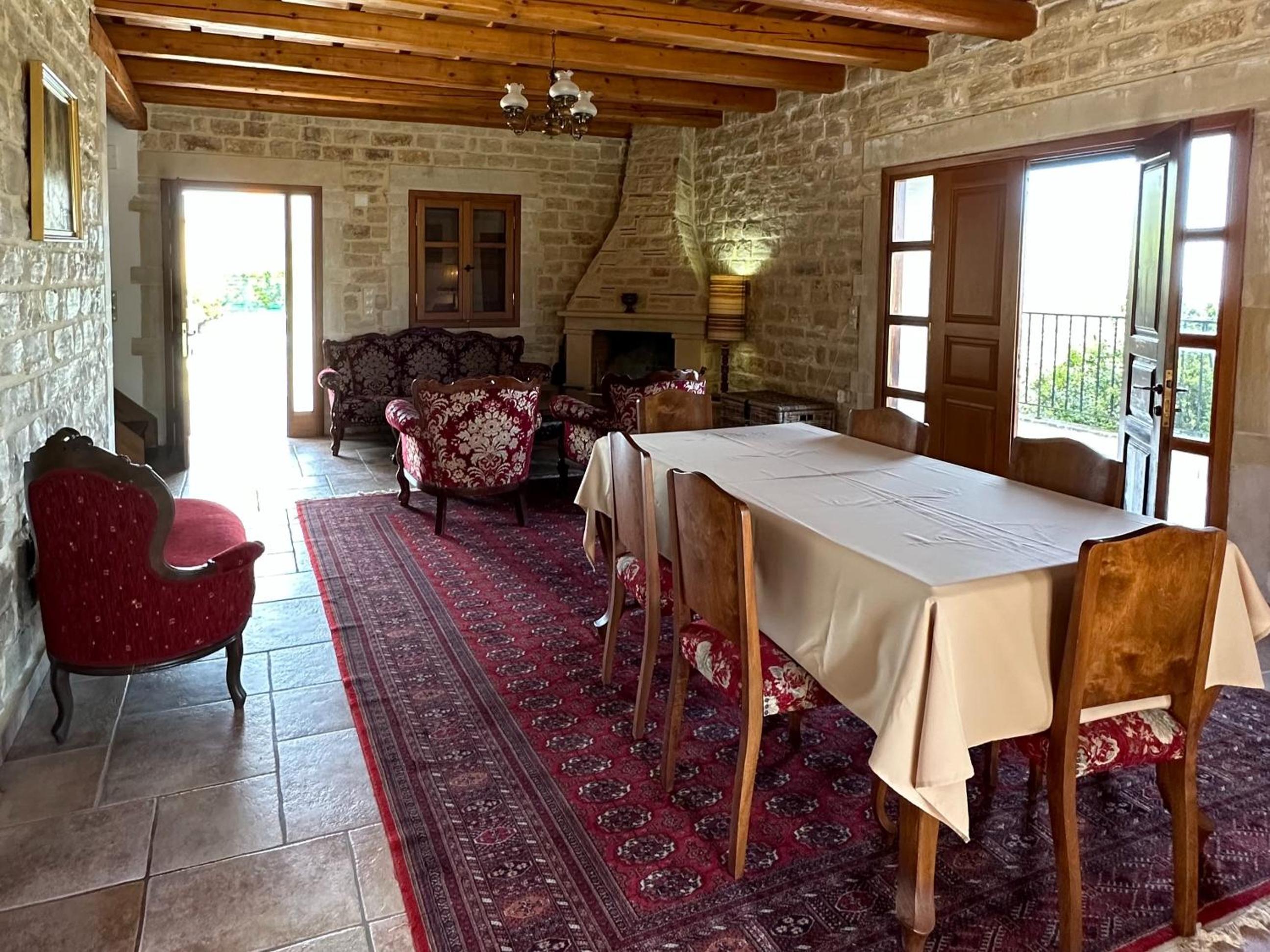 Ancient Eleftherna Villas