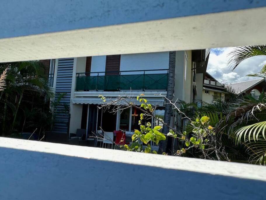 Appartement Margouillat sur la plage et lagon de La Saline