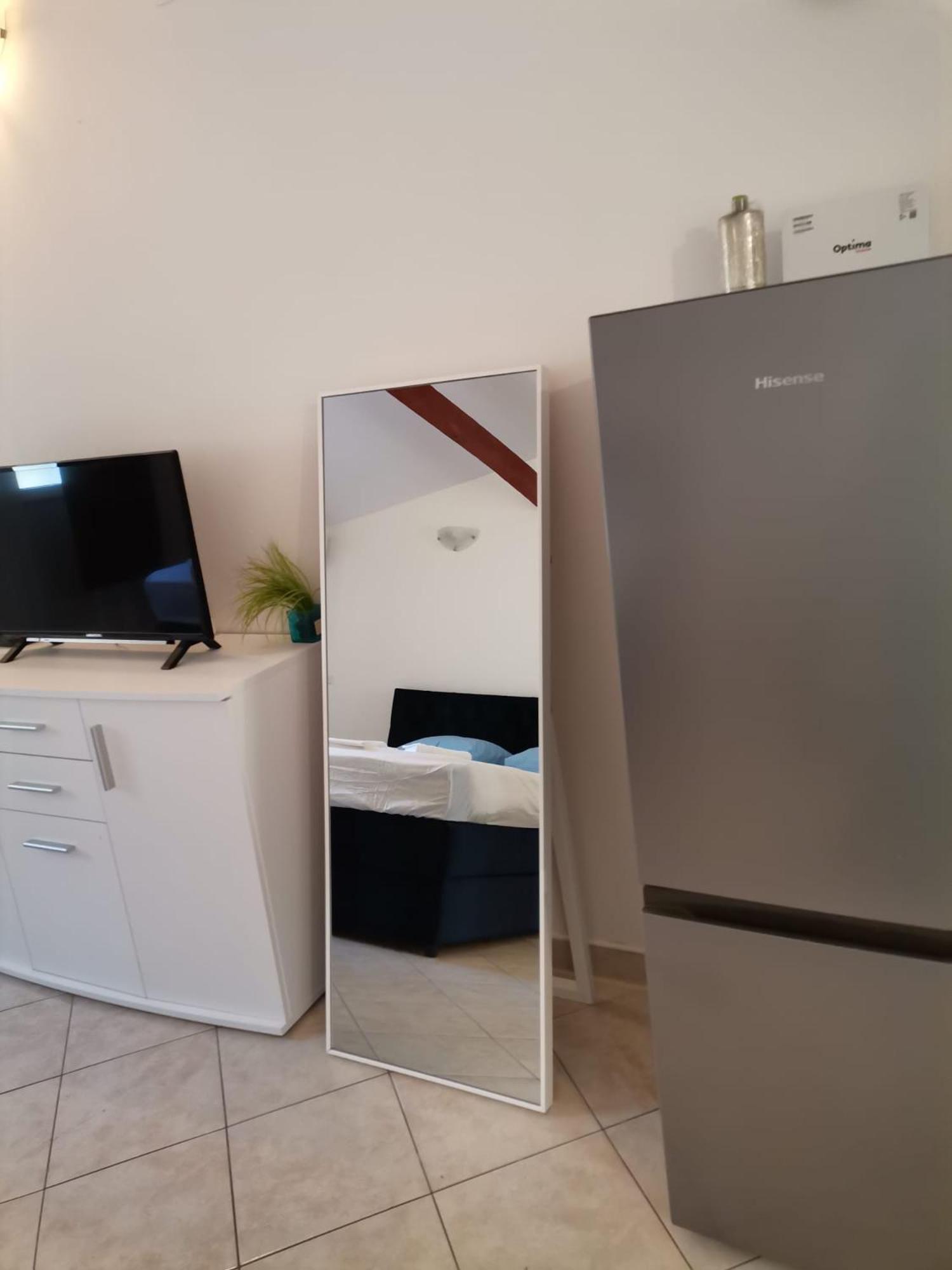 Dine Apartment