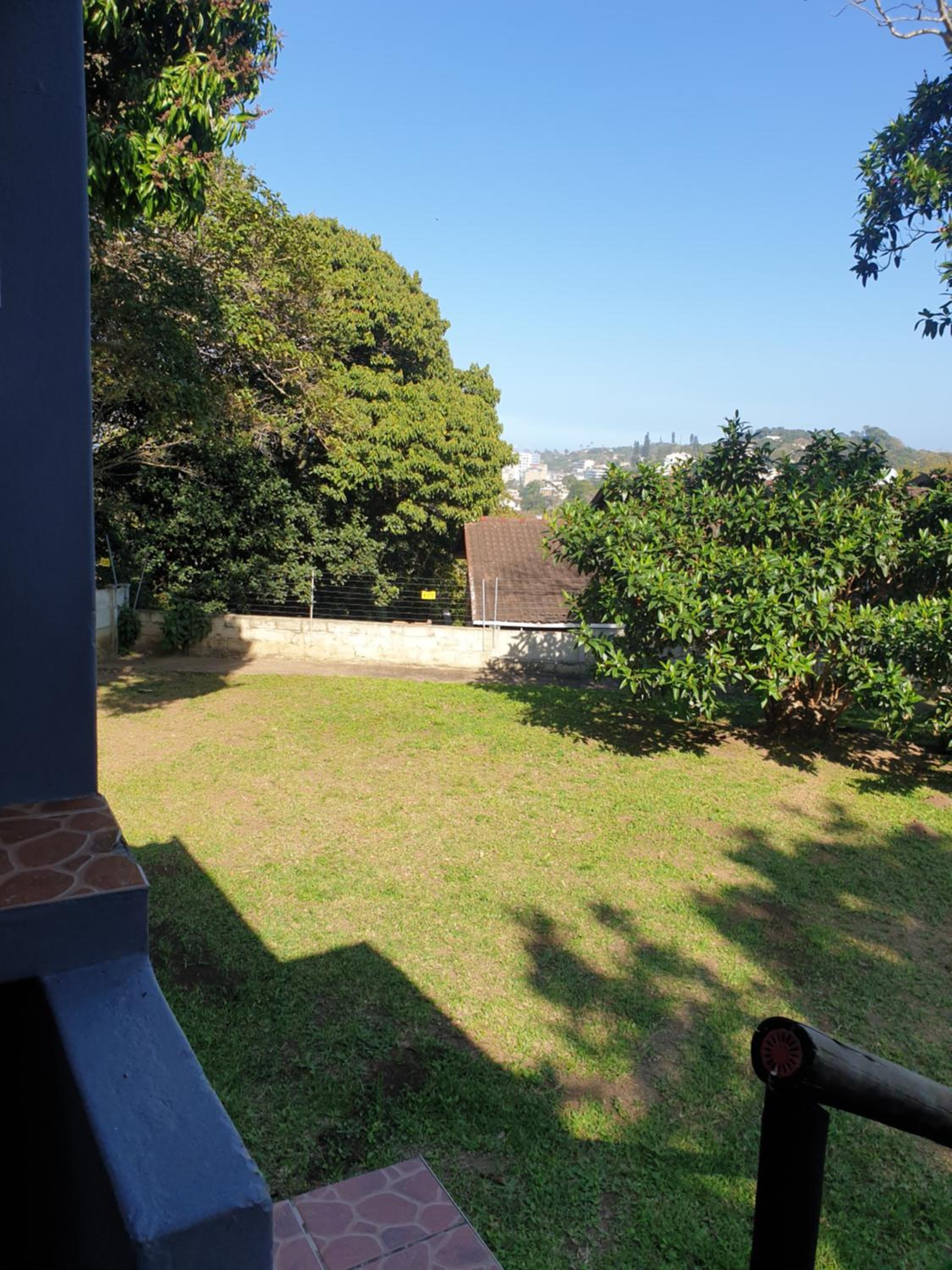 Sade Holidays - 14 A on Berea Manaba Margate view 5