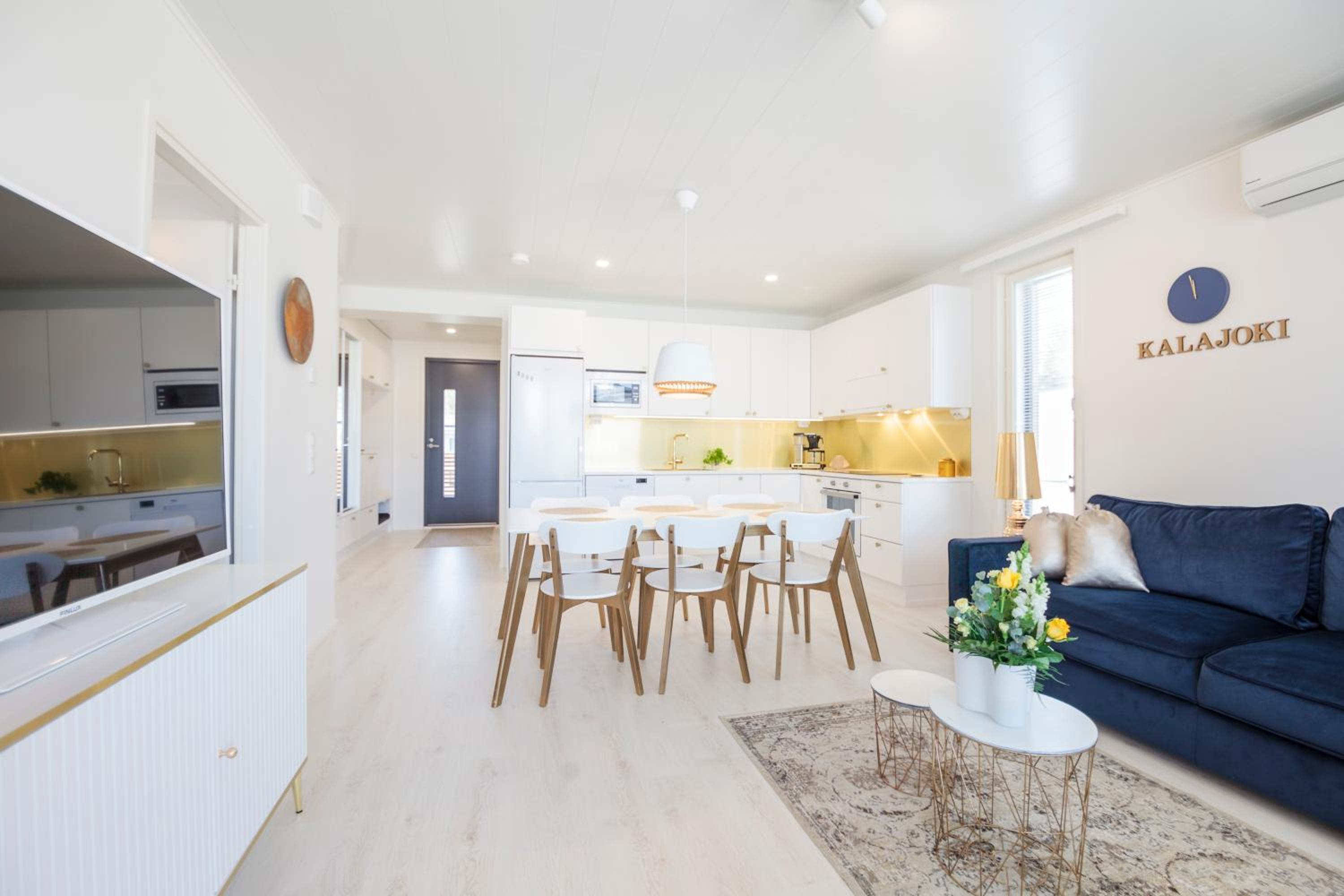 Apartment Tuomenkartano C4 iso huoneisto saunalla Kalajoki