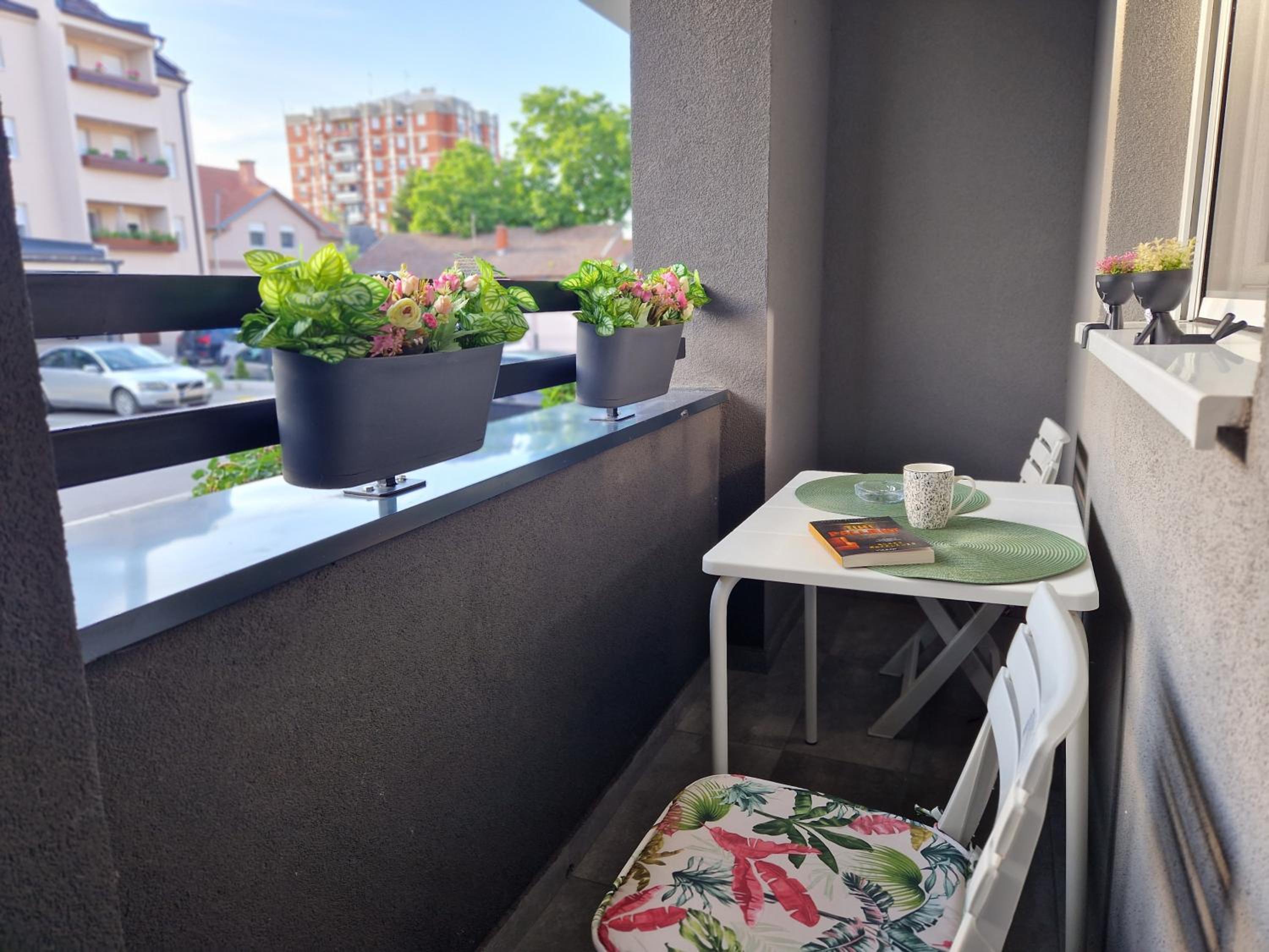 balance & terrace