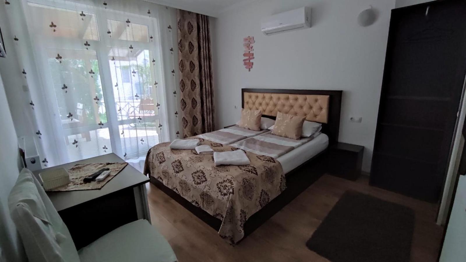 Vila Ariana view 2