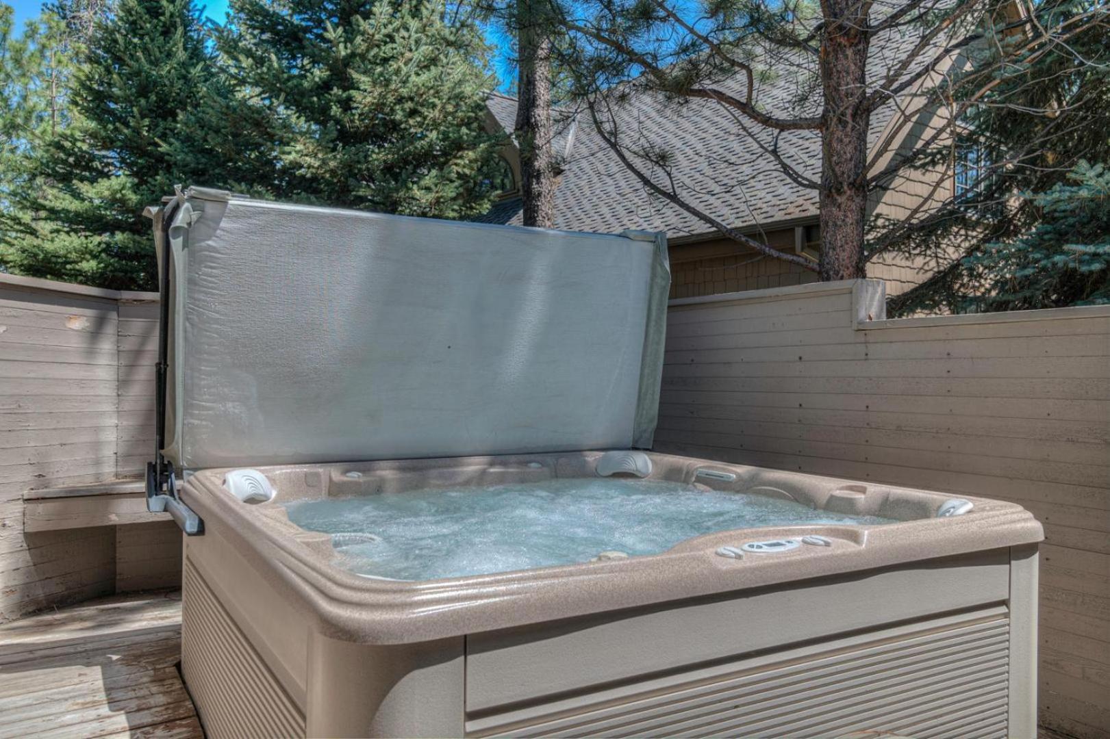 Hotel Loon - Unit 13 - Image 1