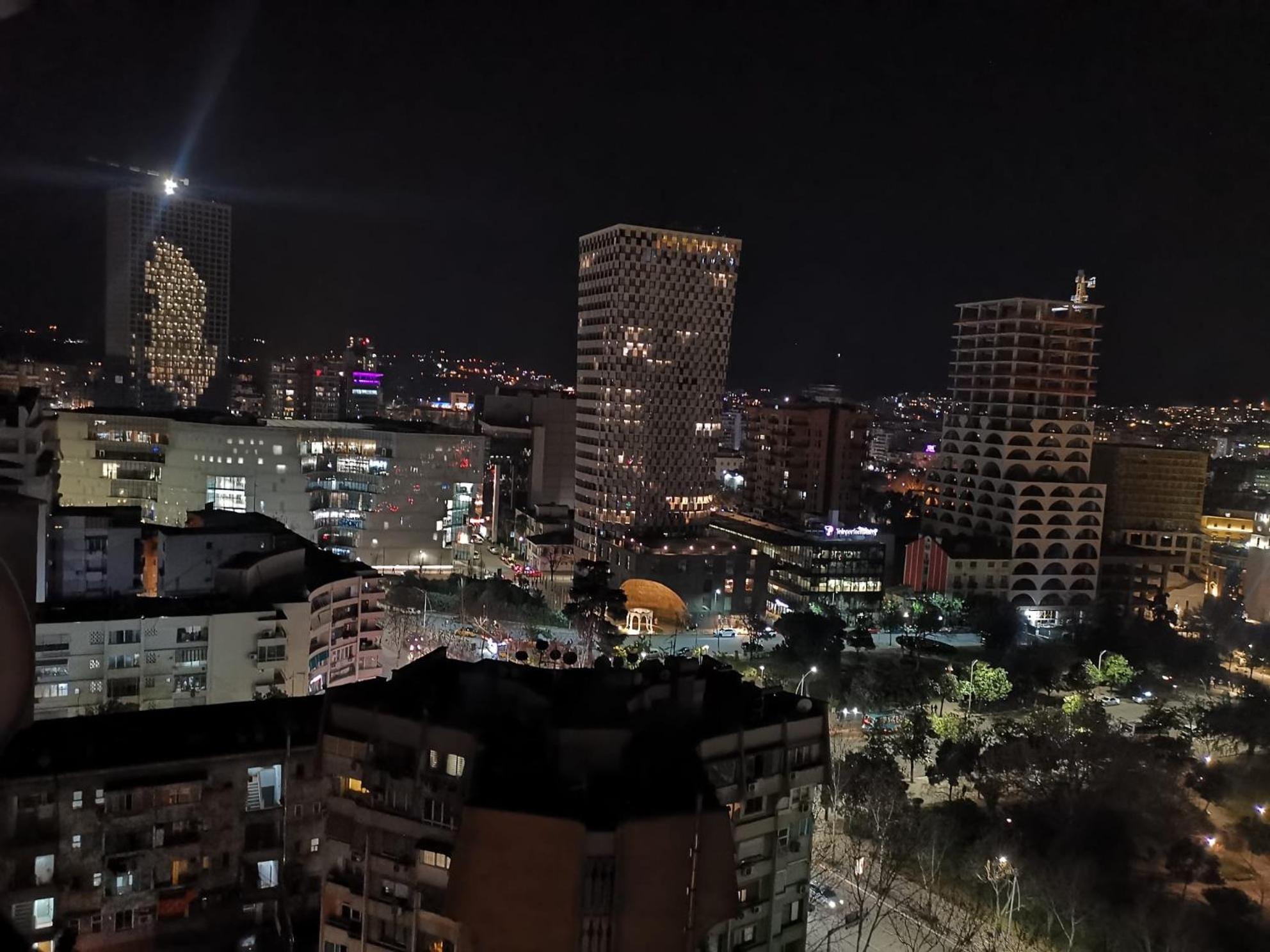 Tirana My Roots - NETI Museum Apartment Breathtaking View