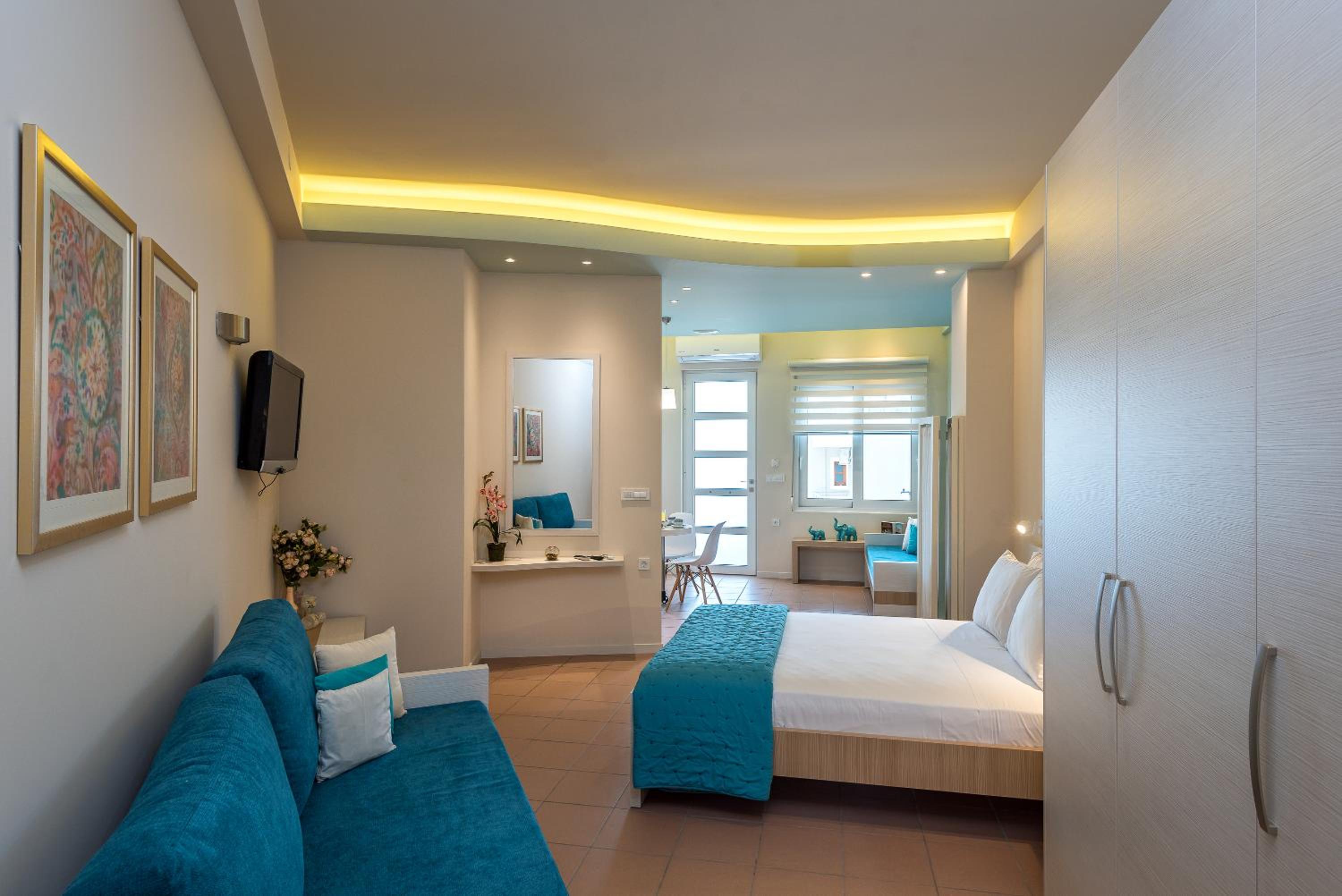 hotel room