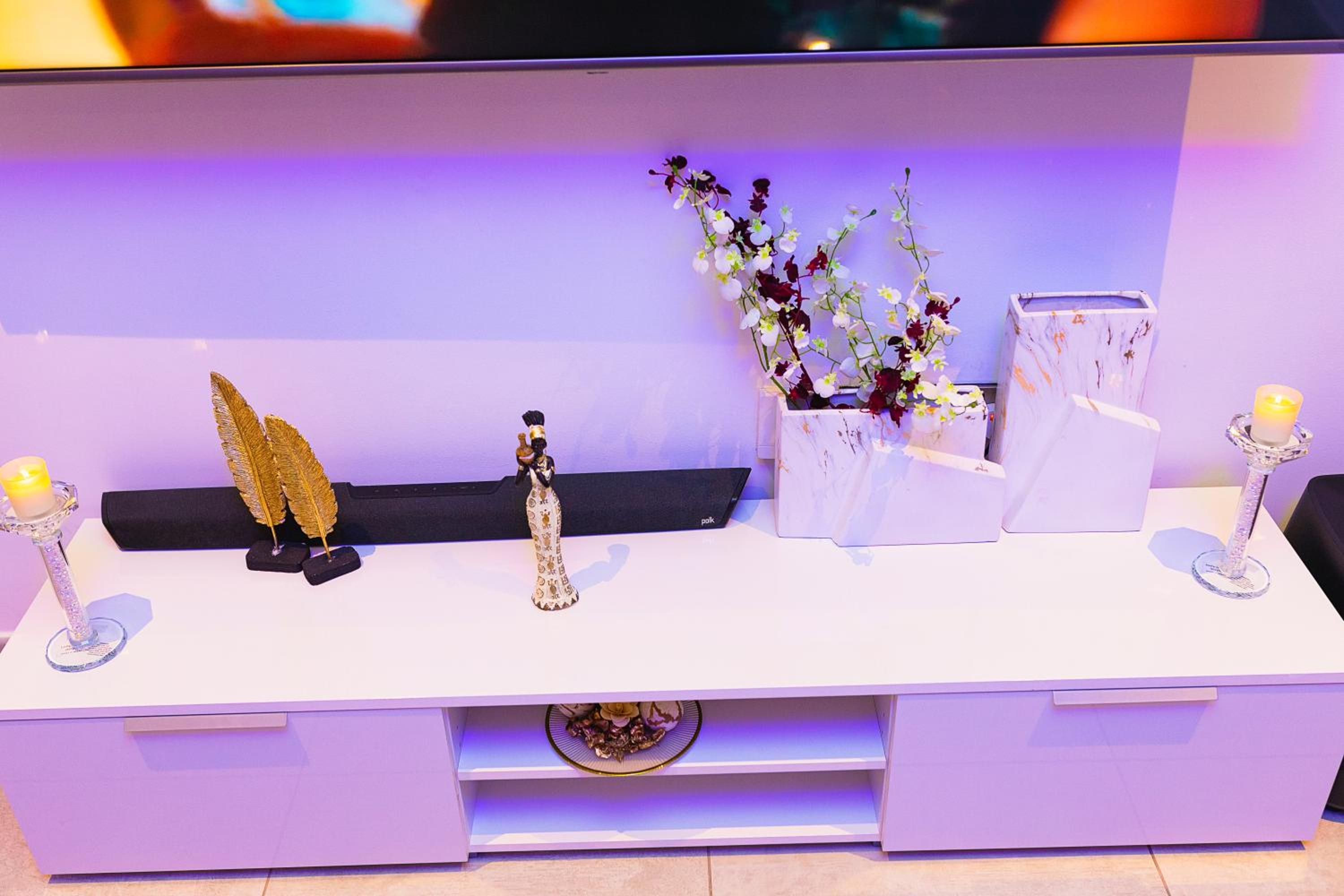 Piano and Gold at The Signature, Tetteh Quarshie view 3