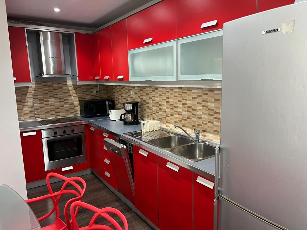 Cactus Coastal: 3-Bedroom Condo