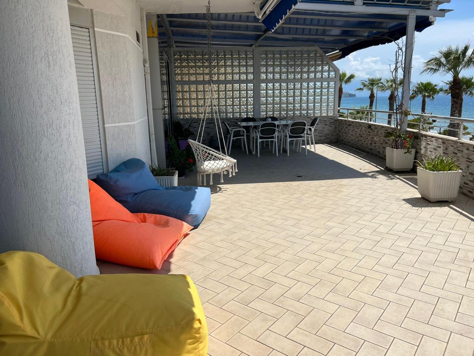 Cactus Coastal: 3-Bedroom Condo
