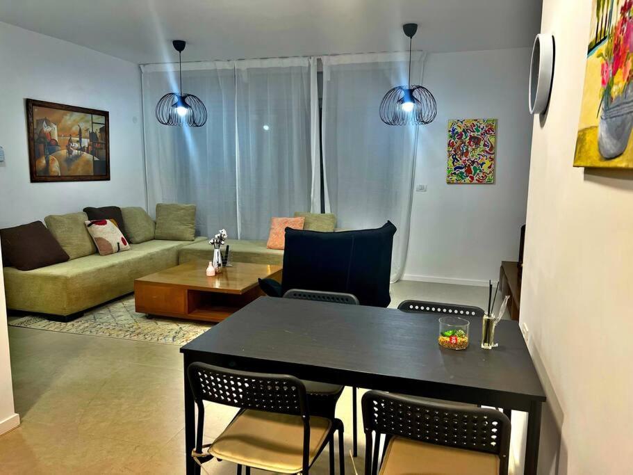 New apt with a big balcony at karmei gat, photo 27