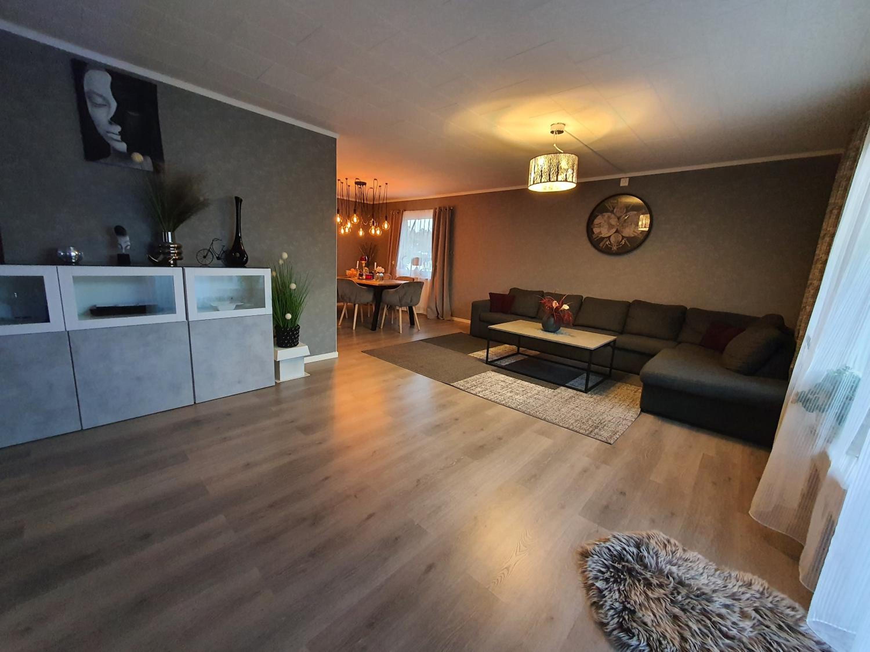 Villa for 10 persons with massage chair, sauna, billiard table and free electric vehicle station for electric cars