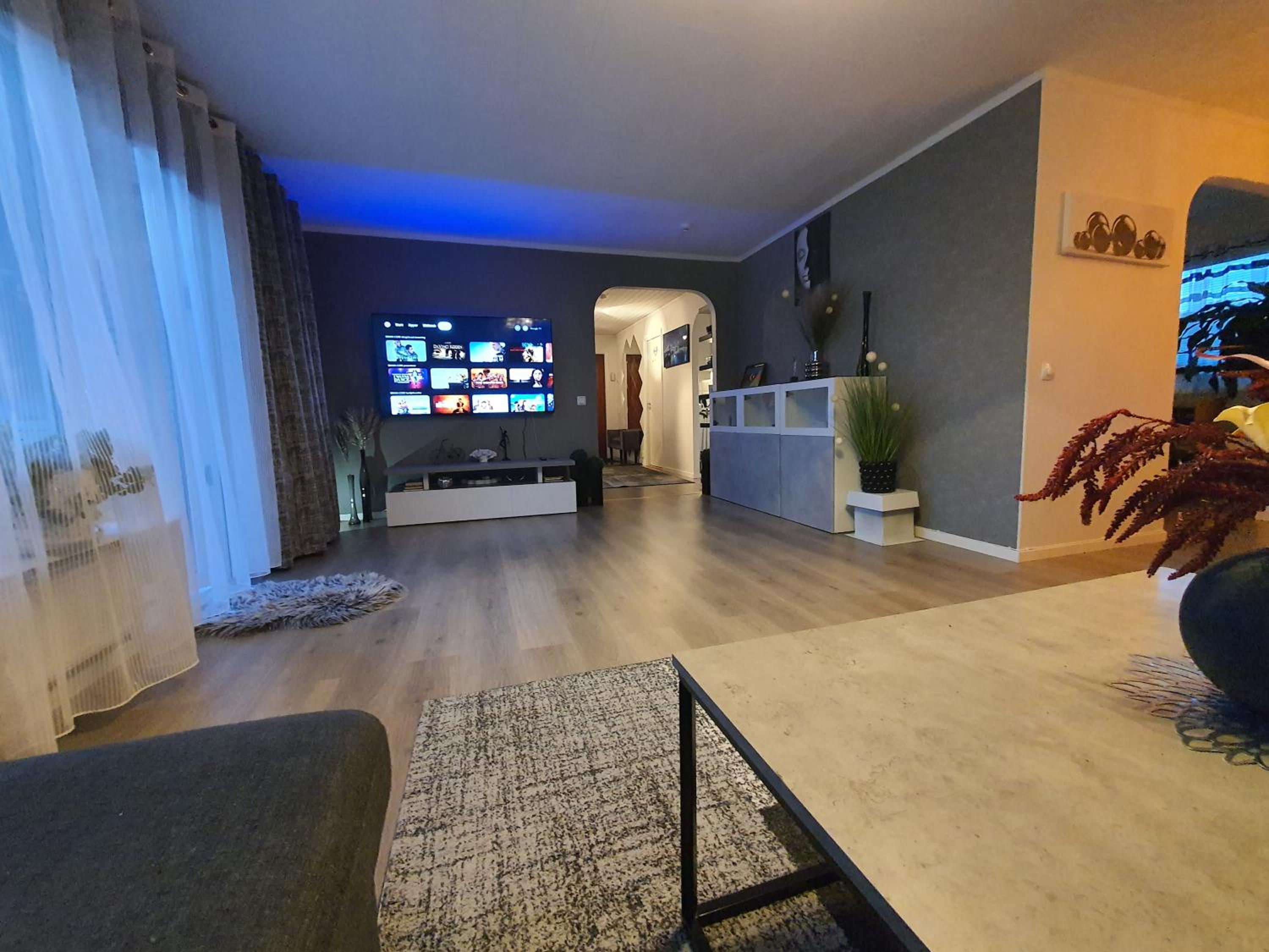Villa for 10 persons with massage chair, sauna, billiard table and free electric vehicle station for electric cars