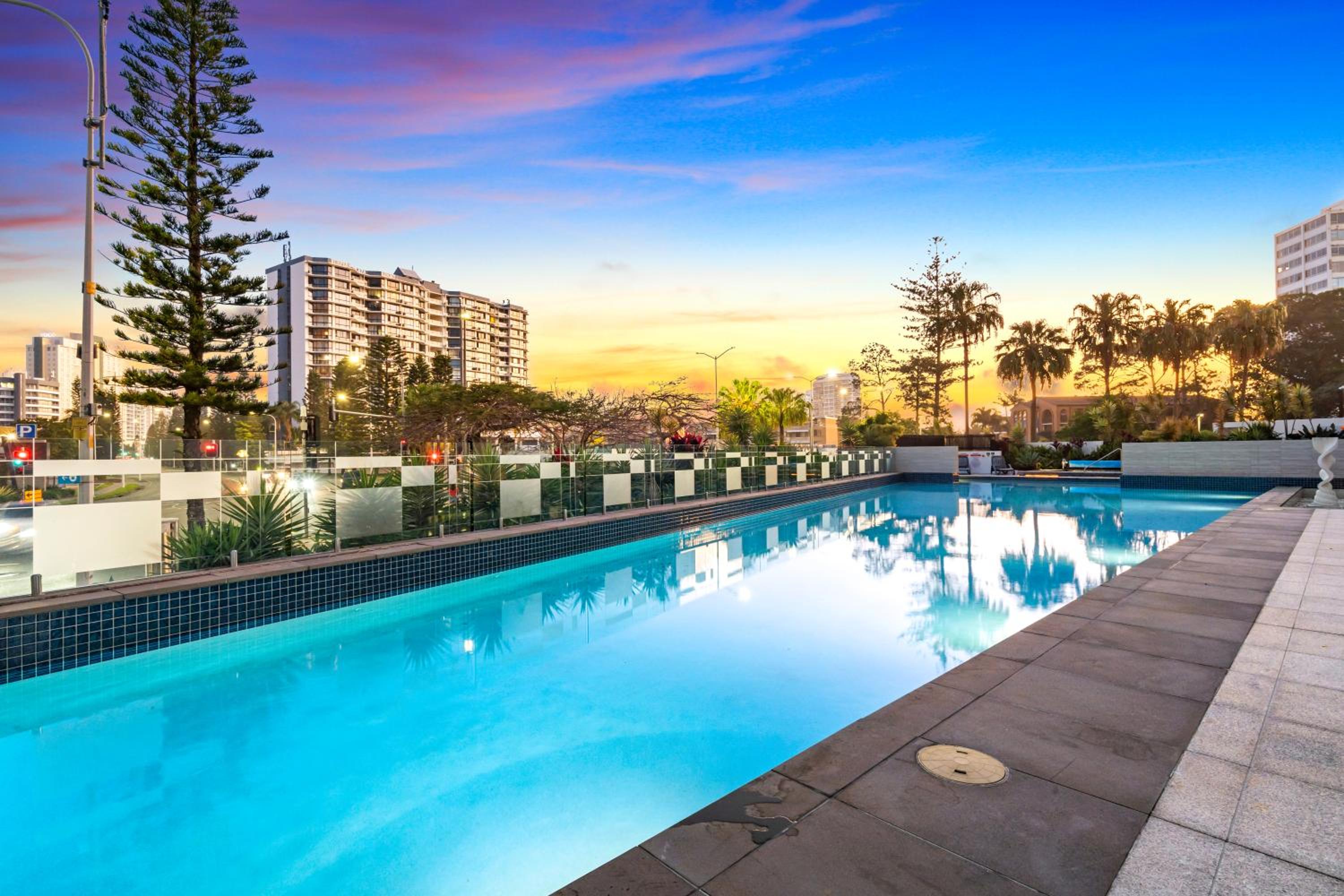 River View, Avalon - Self Contained, Privately Managed Apartments