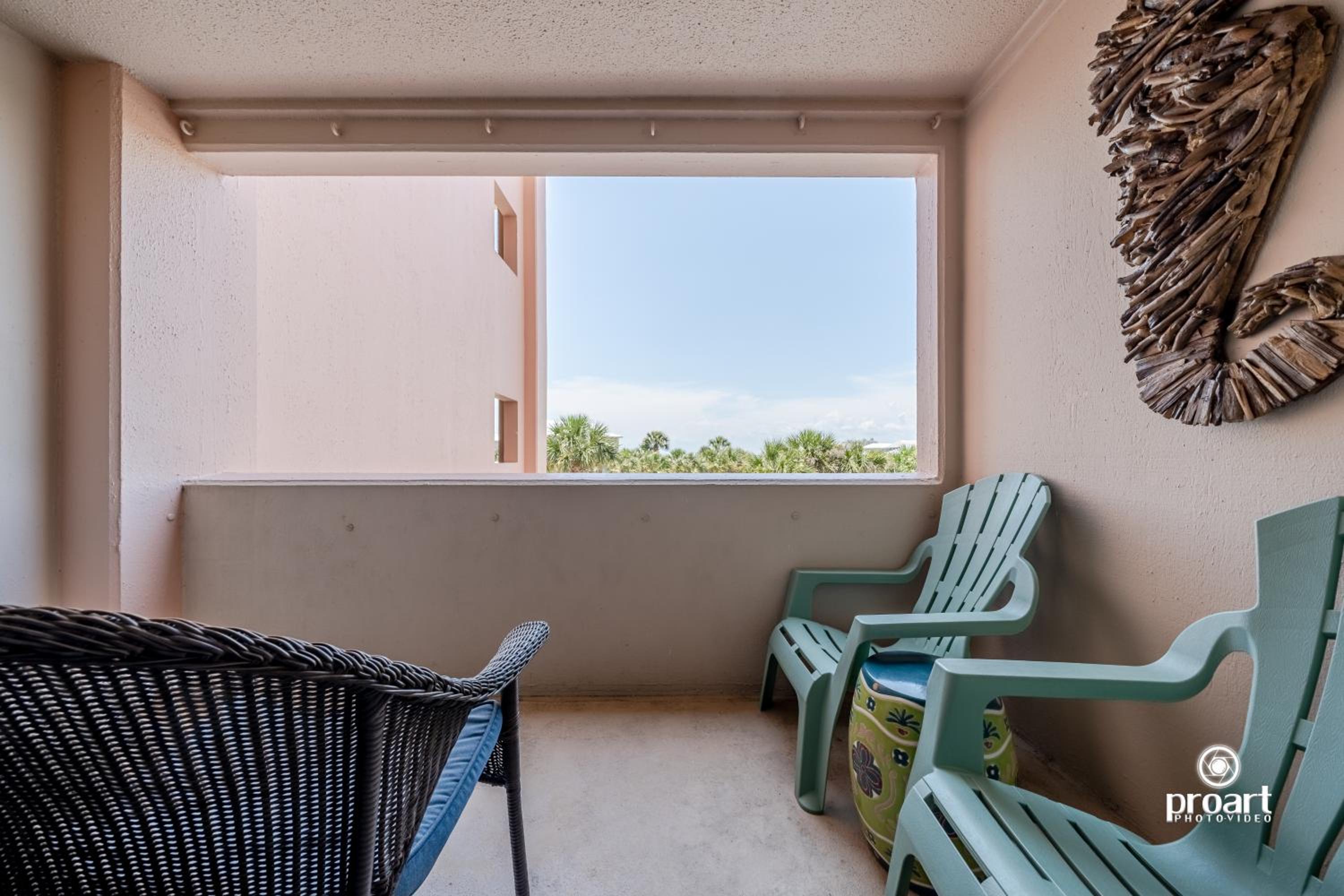 Hotel Hello Sunshine Steps To the Beach