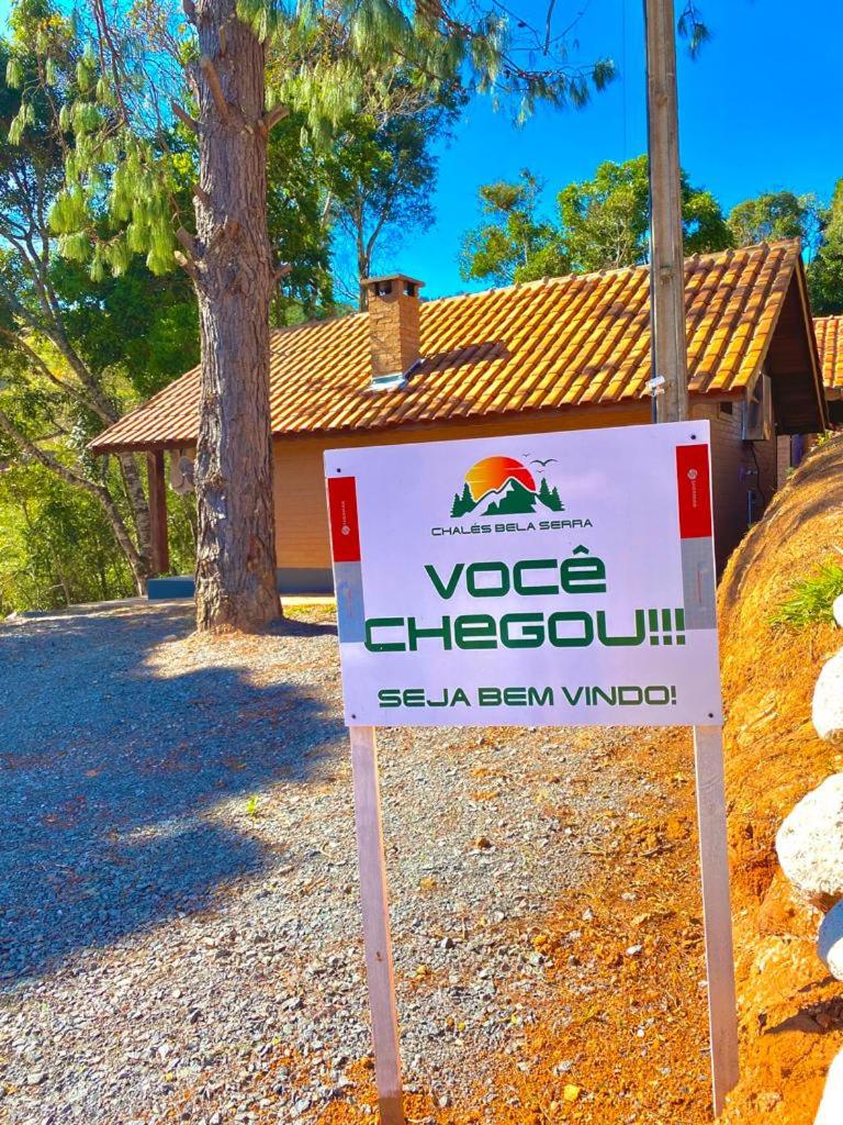 Chales Bela Serra
