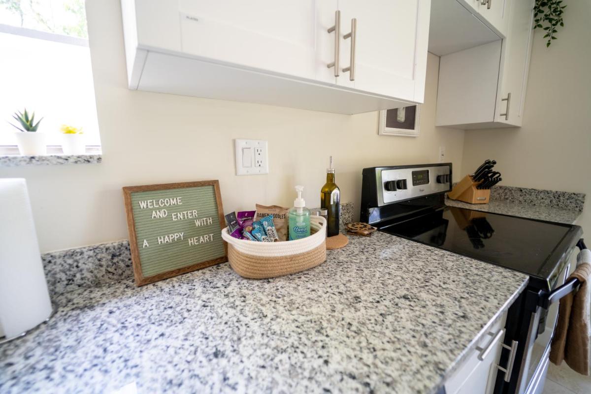 Miami Luxury 5BD Home! Next to Wynwood & Design district