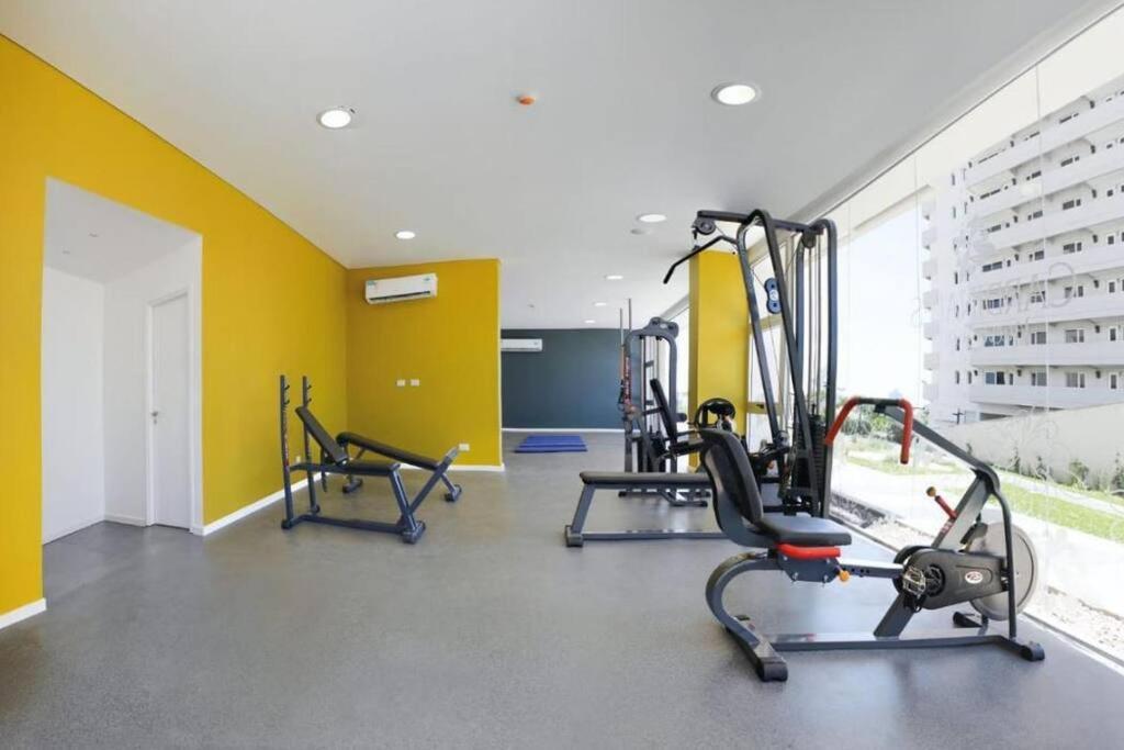 Departamento con seguridad 24hs, gym y pileta!