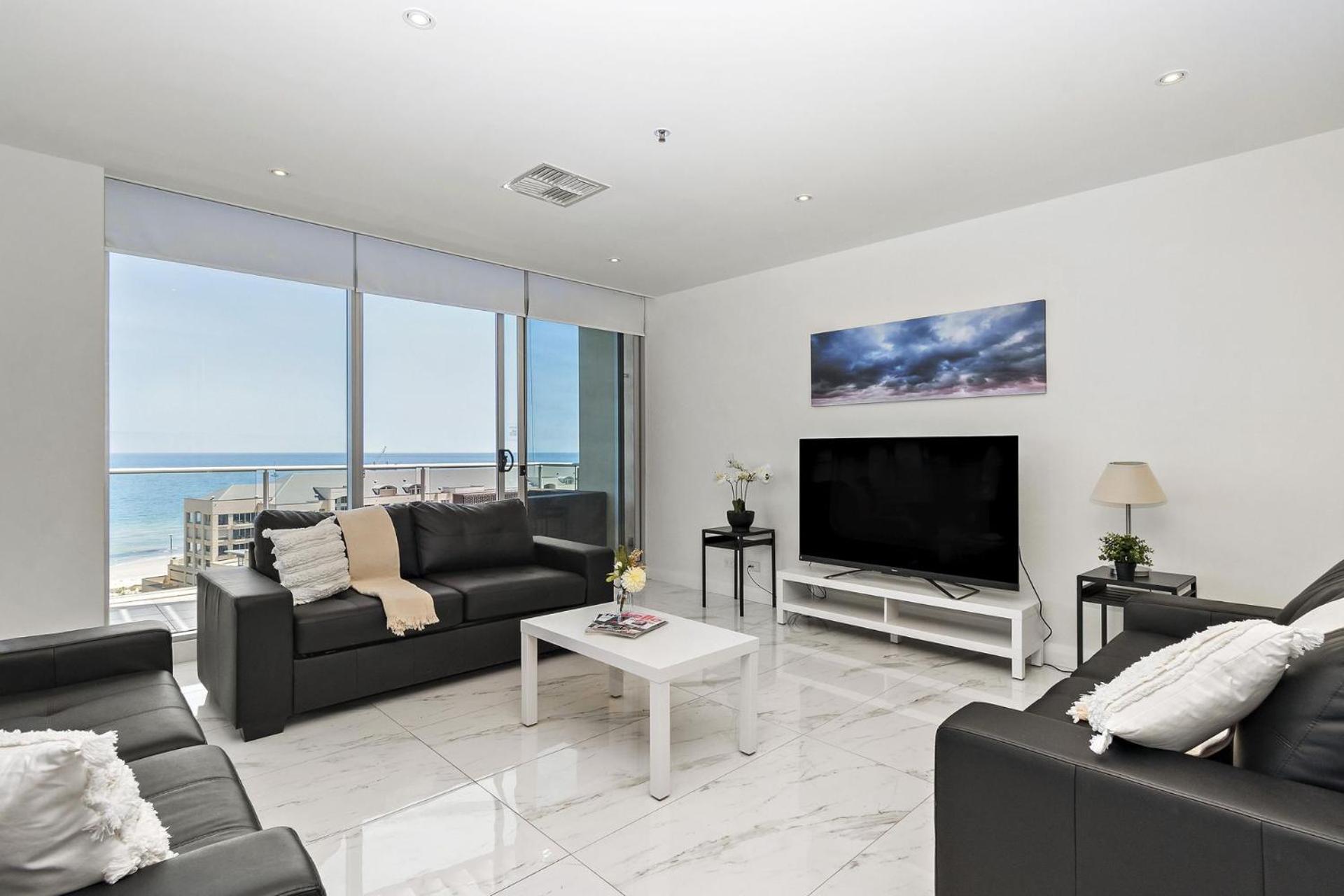 Belle Escapes - Glenelg Skyline Penthouse