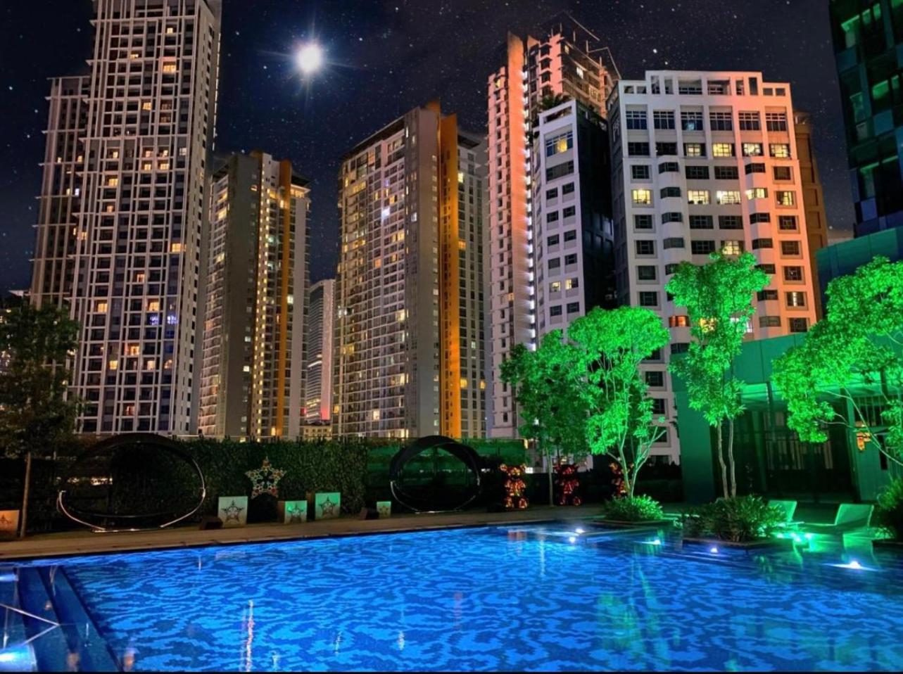 Star Residence Apartment with twin towers KLCC view