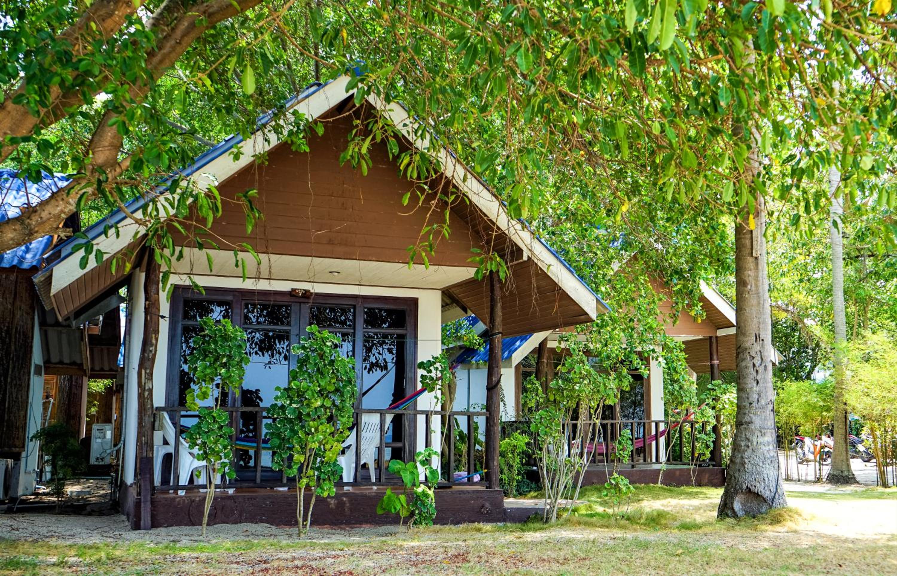 Coco Garden Resort