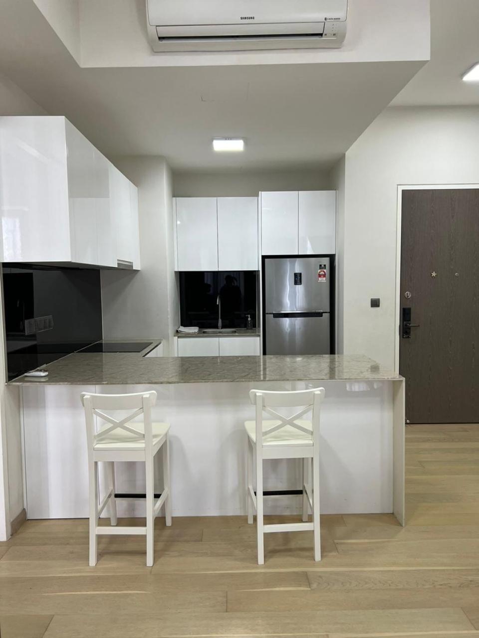 Star Residence Apartment with twin towers KLCC view