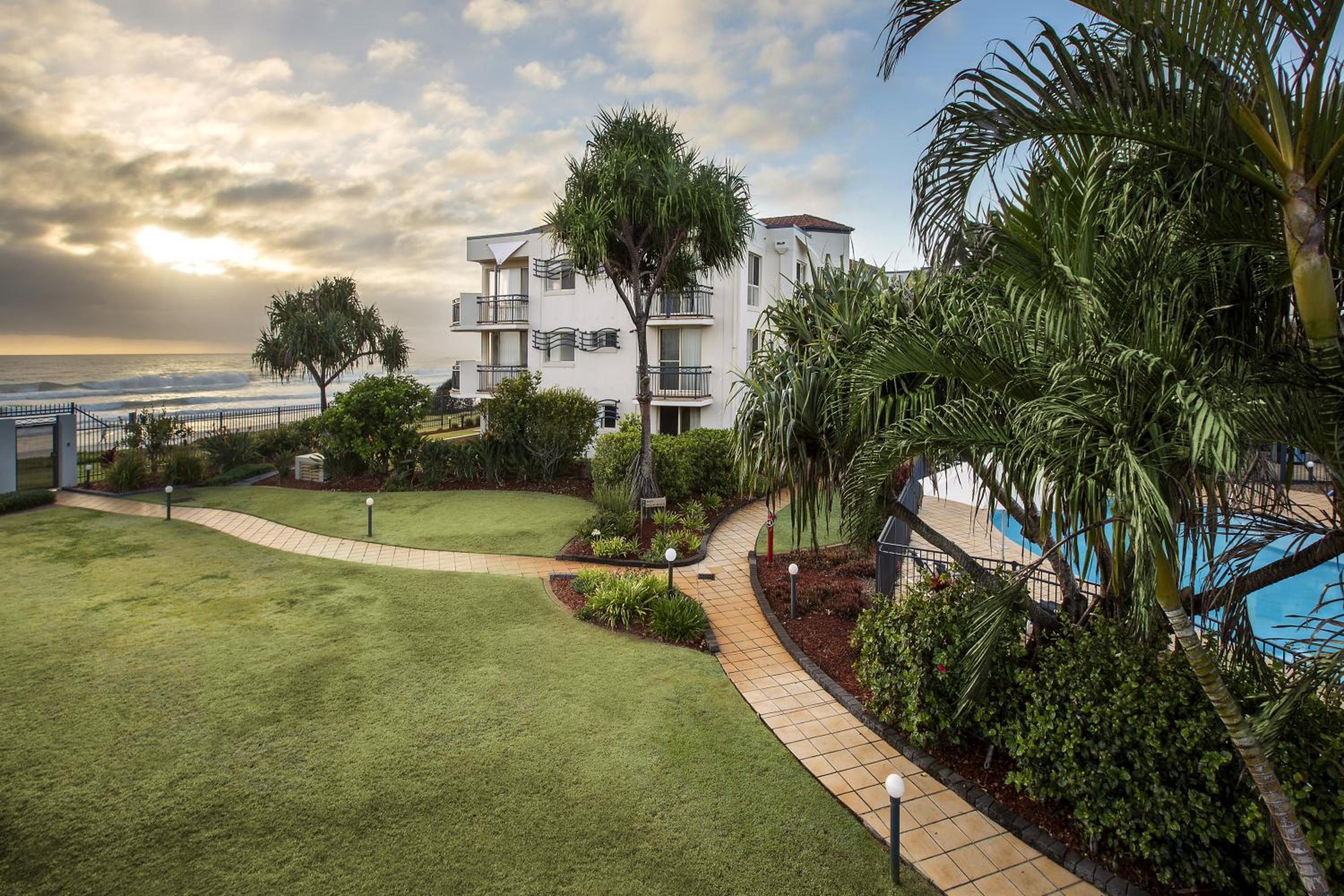 Photo 48 sur 58 de Golden Riviera Absolute Beachfront Resort