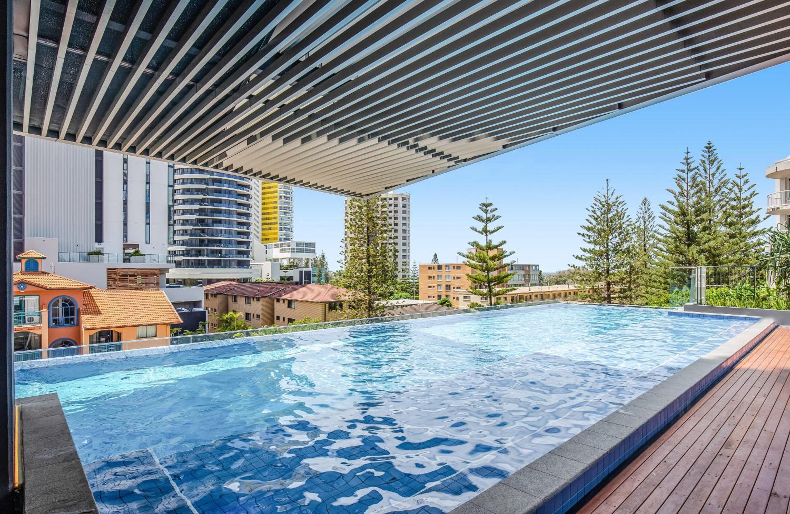 Luxurious Seaside 4BR Skyhome with panoramic views