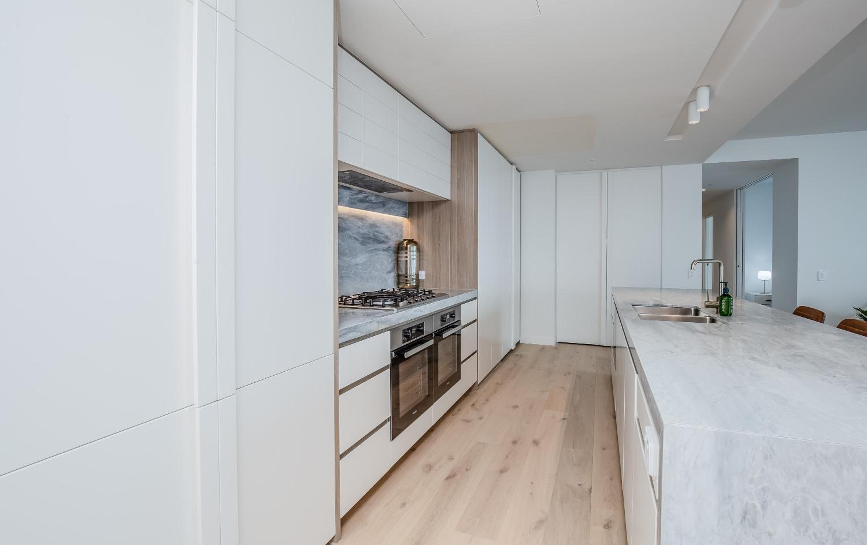 Luxurious Seaside 4BR Skyhome with panoramic views