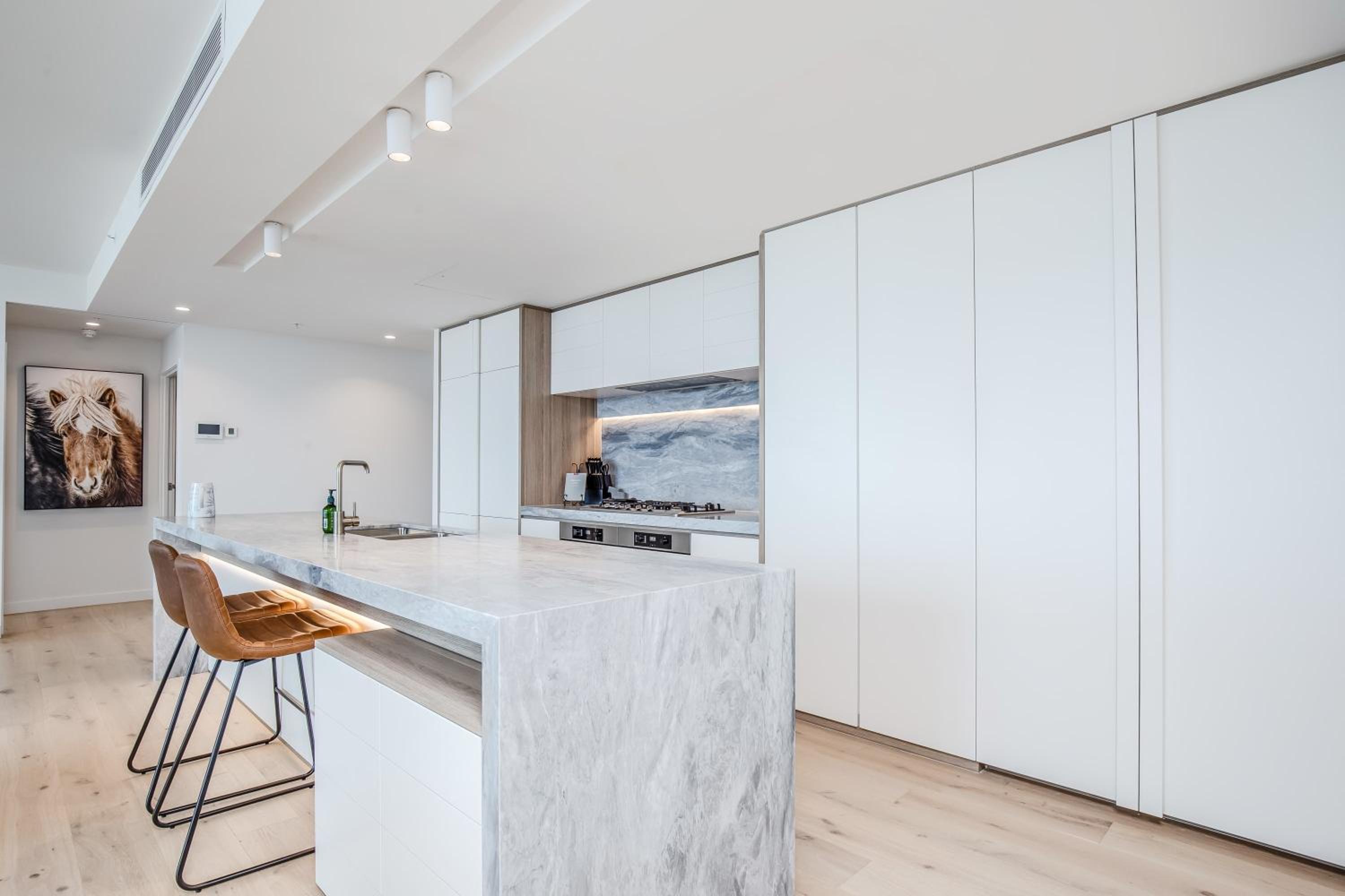 Luxurious Seaside 4BR Skyhome with panoramic views
