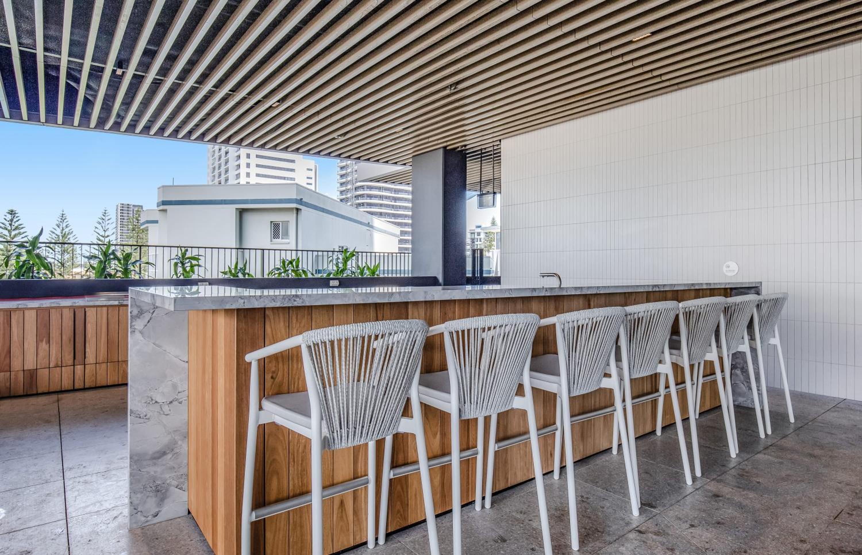 Luxurious Seaside 4BR Skyhome with panoramic views