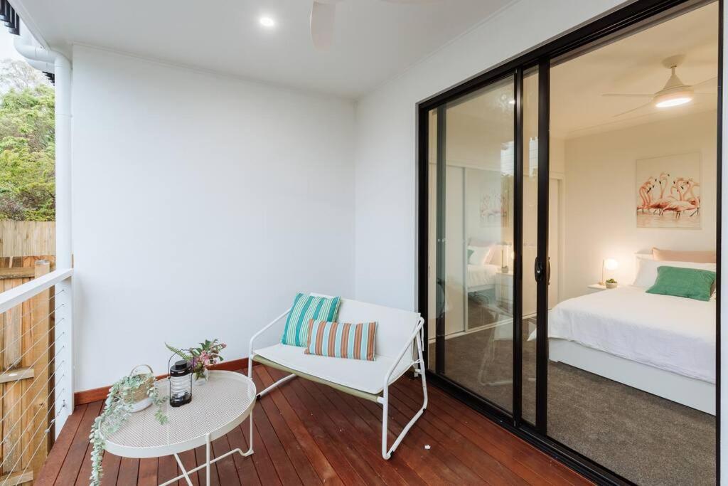 Spacious Modern and Cozy 3BD Townhouse at Great Location