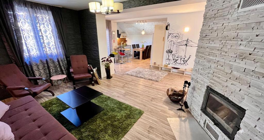 Cristina House