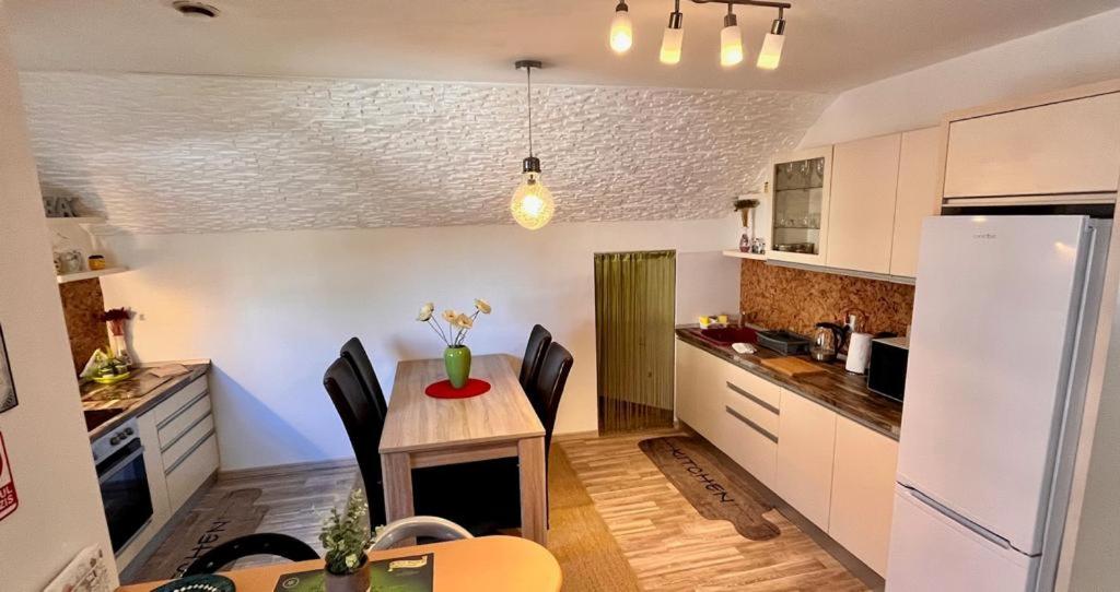 Cristina House