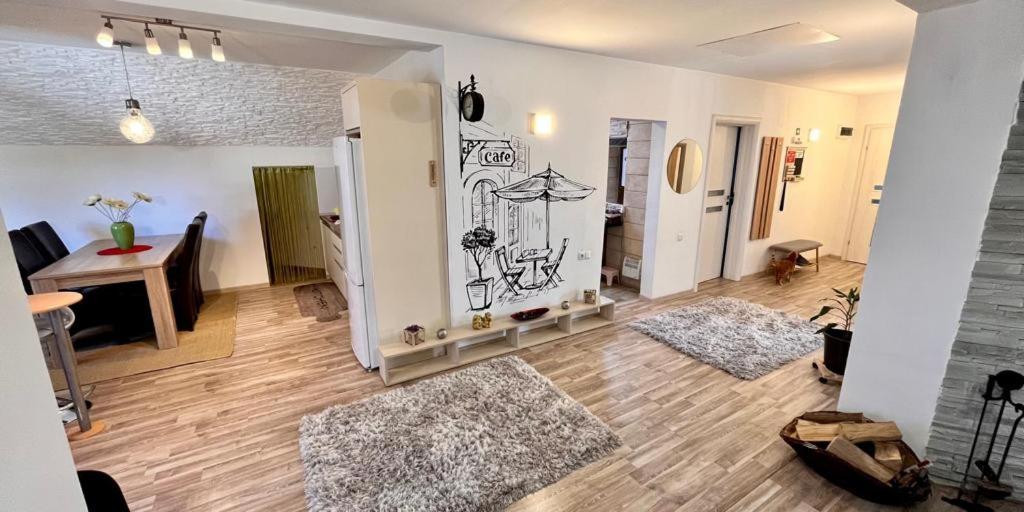 Cristina House