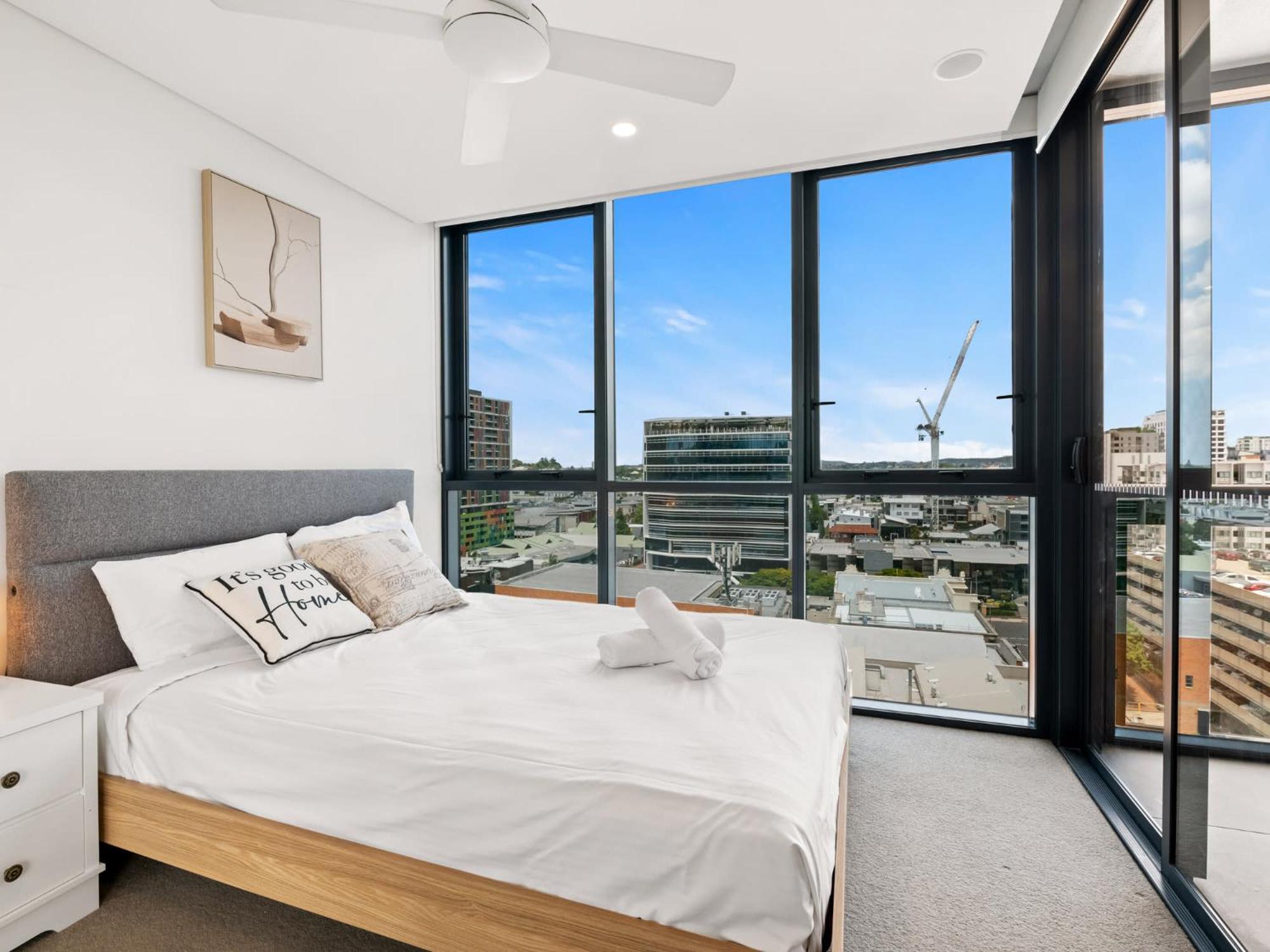 Brisbane Vacations - Heart of the Valley Chic High Level 2BR Apartment - Property Image 29