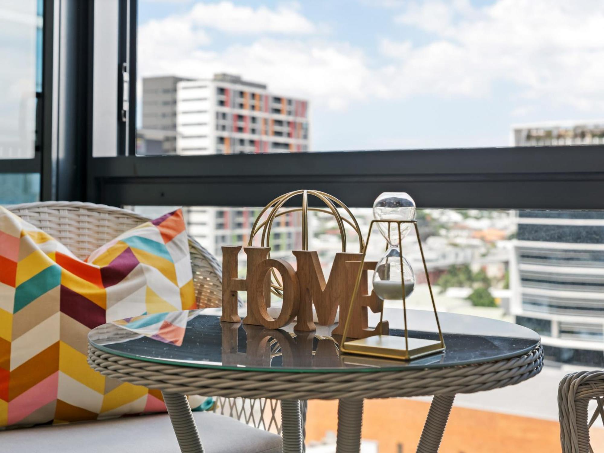 Brisbane Vacations - Heart of the Valley Chic High Level 2BR Apartment - Property Image 34